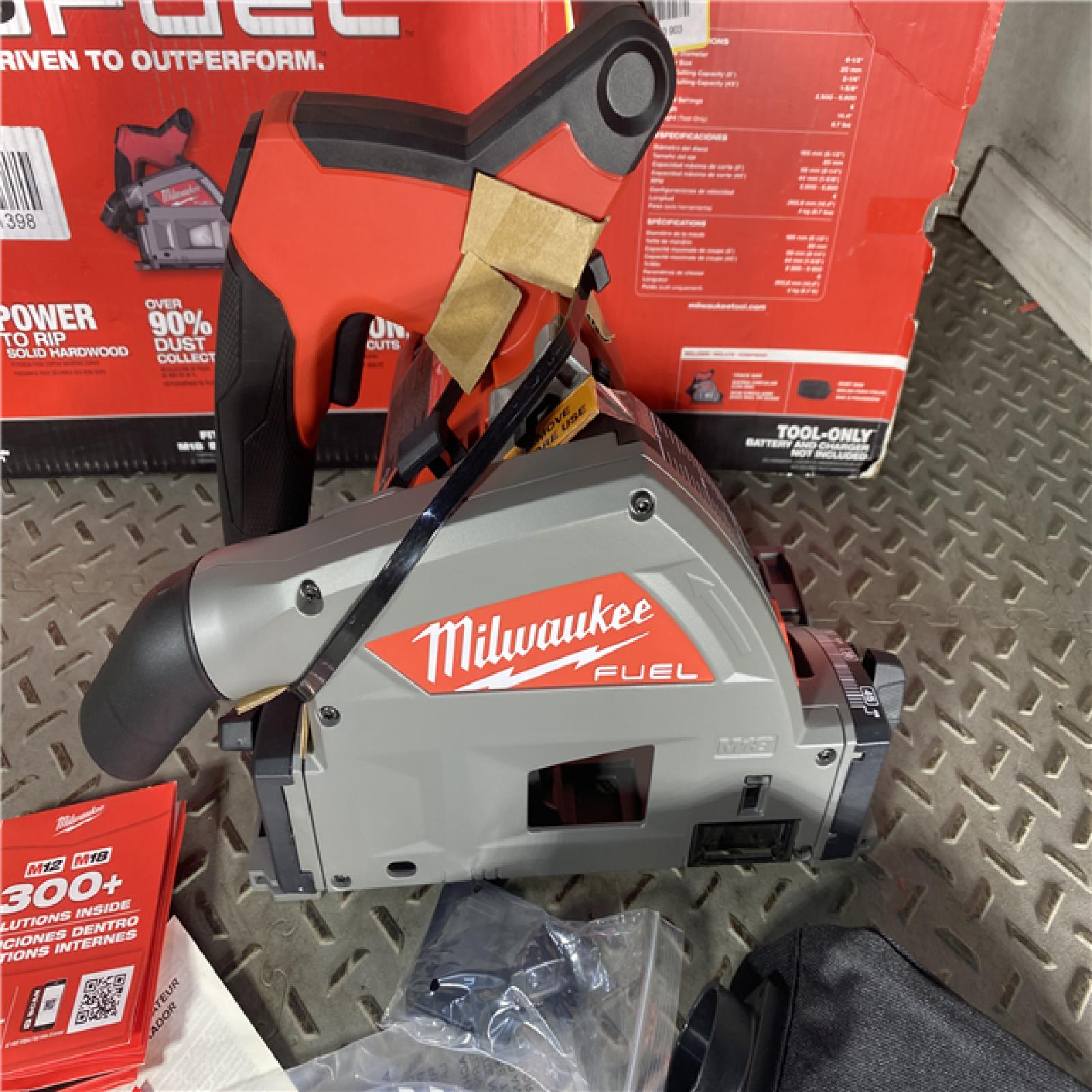 HOUSTON LOCATION - AS-IS Milwaukee M18 Fuelâ„¢ 6-1/2  Plunge Track Saw