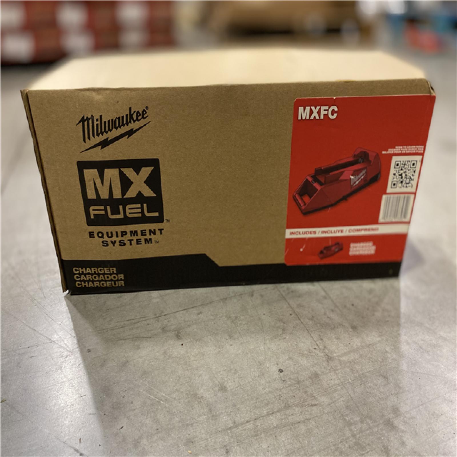 NEW! - Milwaukee MX FUEL Lithium-Ion Charger