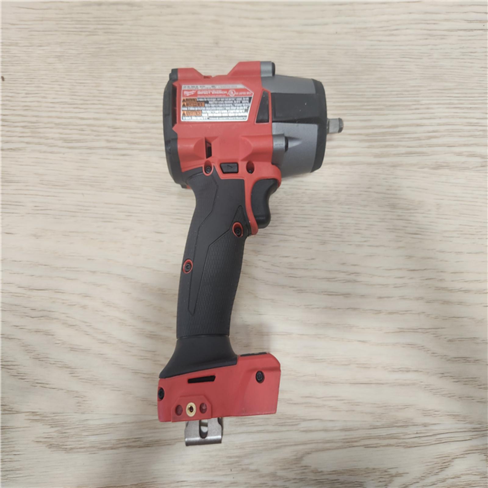 Phoenix Location Milwaukee M18 FUEL 18V Lithium-Ion Brushless Cordless 3/8 in. Mid-Torque Impact Wrench with Friction Ring Kit, Resistant Battery