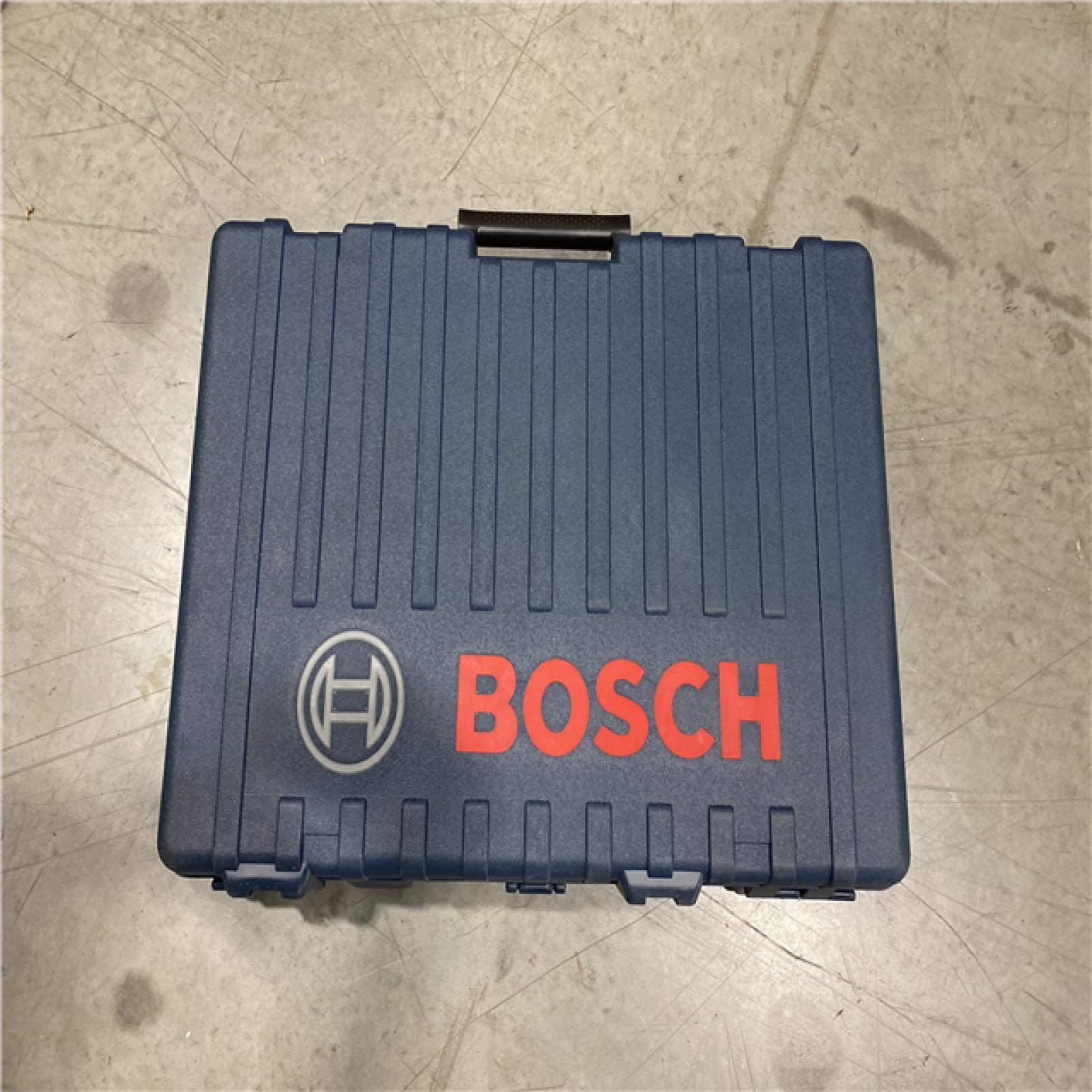 DALLAS LOCATION - LIKE NEW! Bosch 15 Amp 2 in. Corded Variable Speed SDS-Max Concrete/Masonry Rotary Hammer Drill with Carrying Case