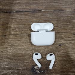 AS-IS Apple - AirPods (3rd generation) with Lightning Charging Case - White