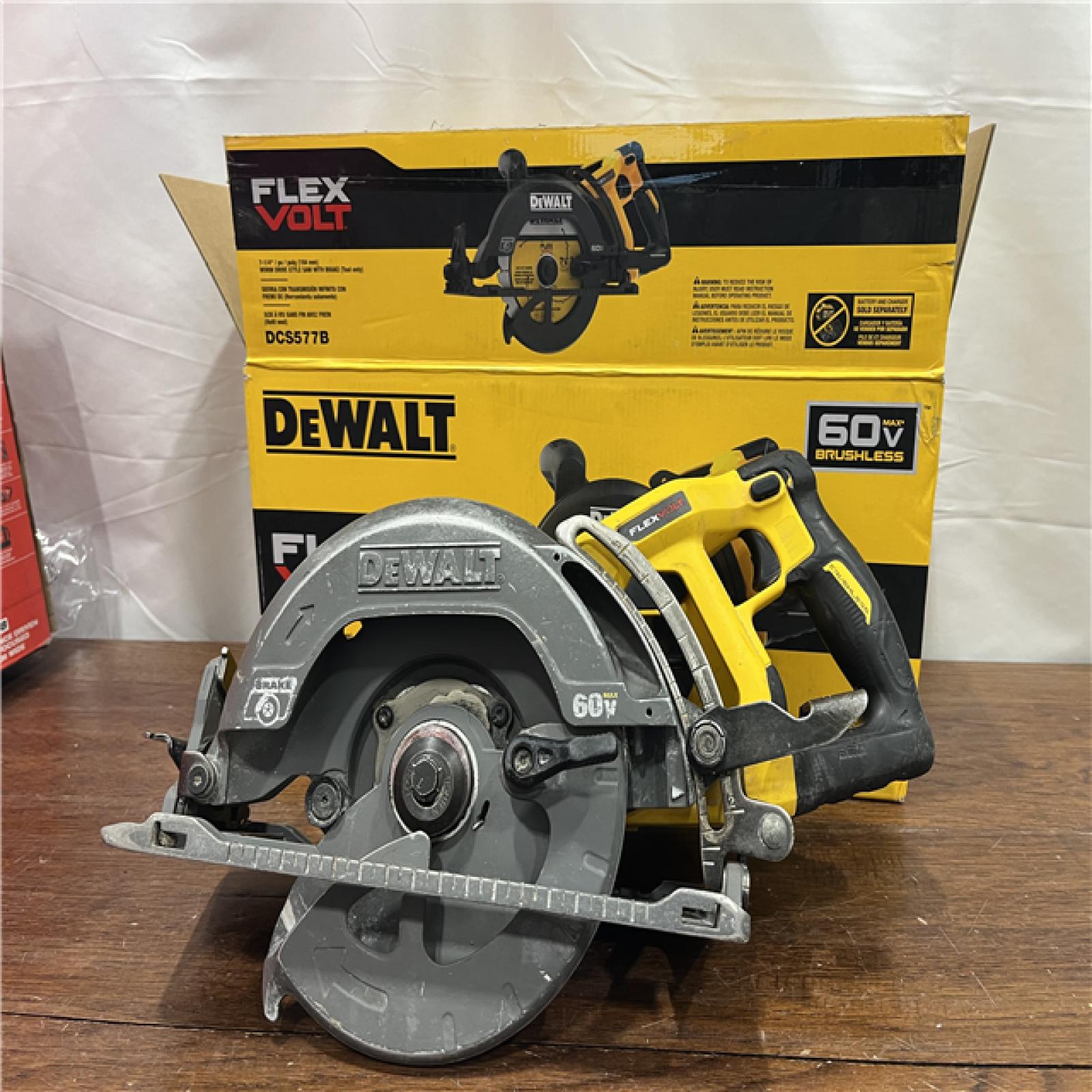 AS-IS DEWALT FLEXVOLT 60V MAX Cordless Brushless 7-1/4 in. Wormdrive Style Circular Saw (Tool Only)