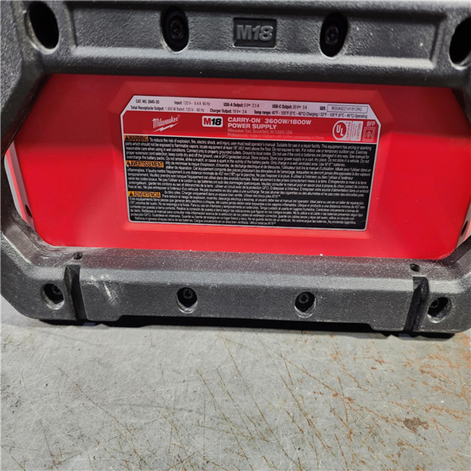 HOUSTON LOCATION - AS-IS Milwaukee M18 Cordless 3600-Watt/1800-Watt Battery Powered Power Supply (Tool Only)