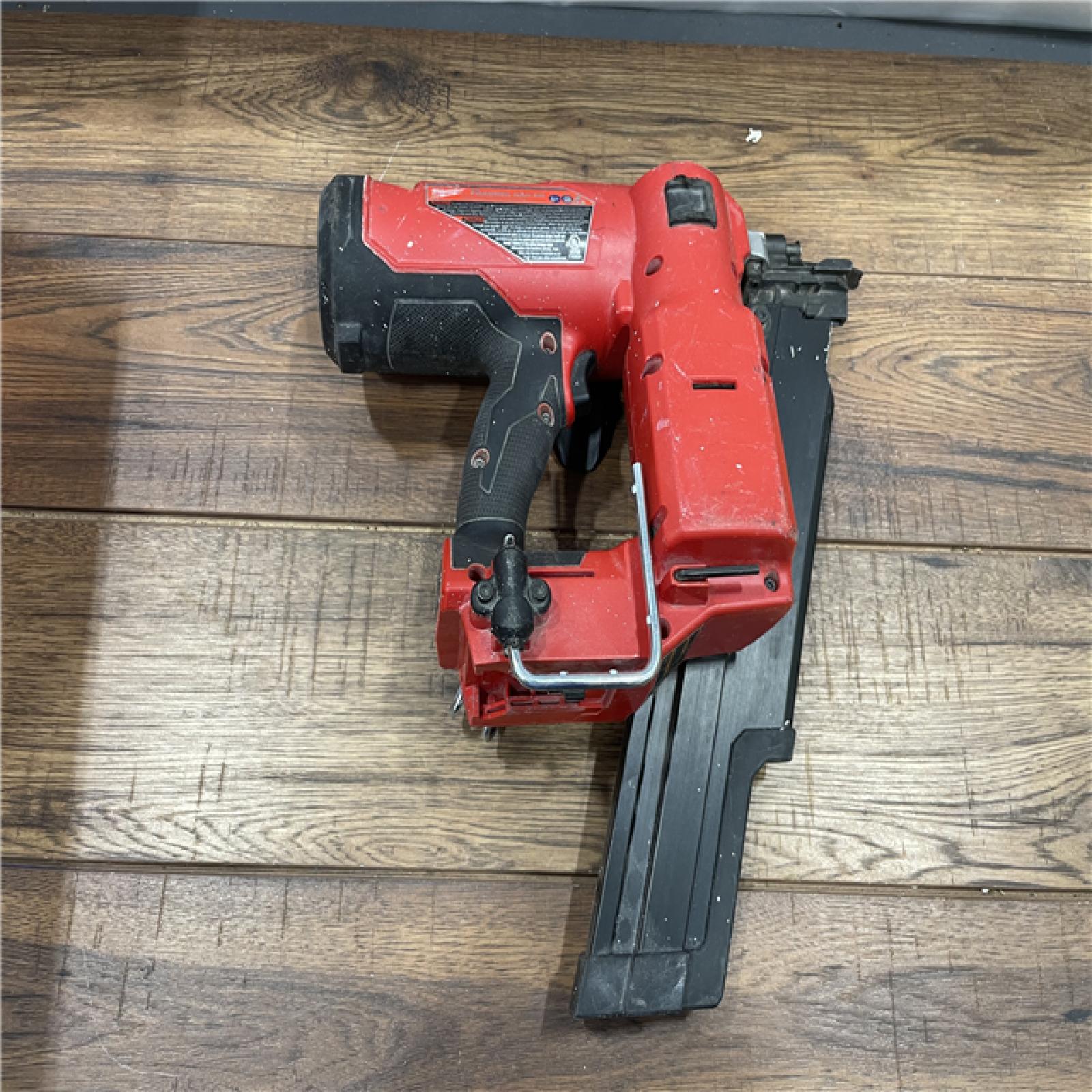 AS-IS Milwaukee M18 FUEL Lithium-Ion Brushless Cordless 3-1/2 in. 21-Degree Framing Nailer (Tool-Only)