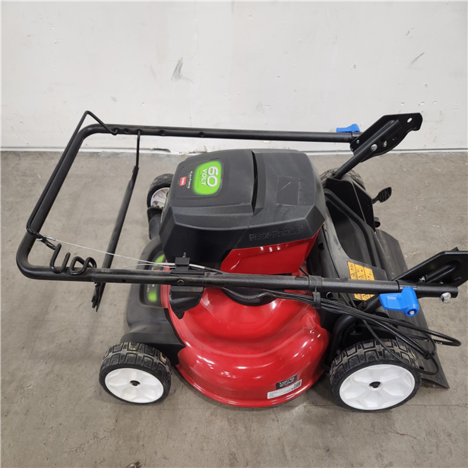 Phoenix Location NEW Toro Recycler 21357 21 in. 60 V Battery Self-Propelled Lawn Mower (Tool Only)