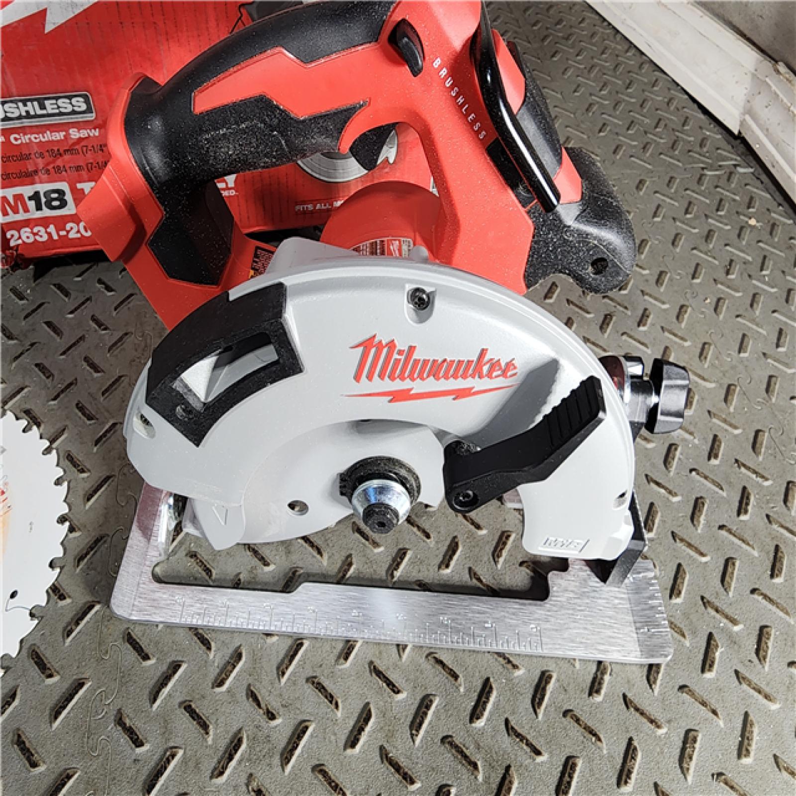 HOUSTON LOCATION - AS-IS Milwaukee M18 7-1/4  18V Brushless Circular Saw 2631-20 (Bare Tool)