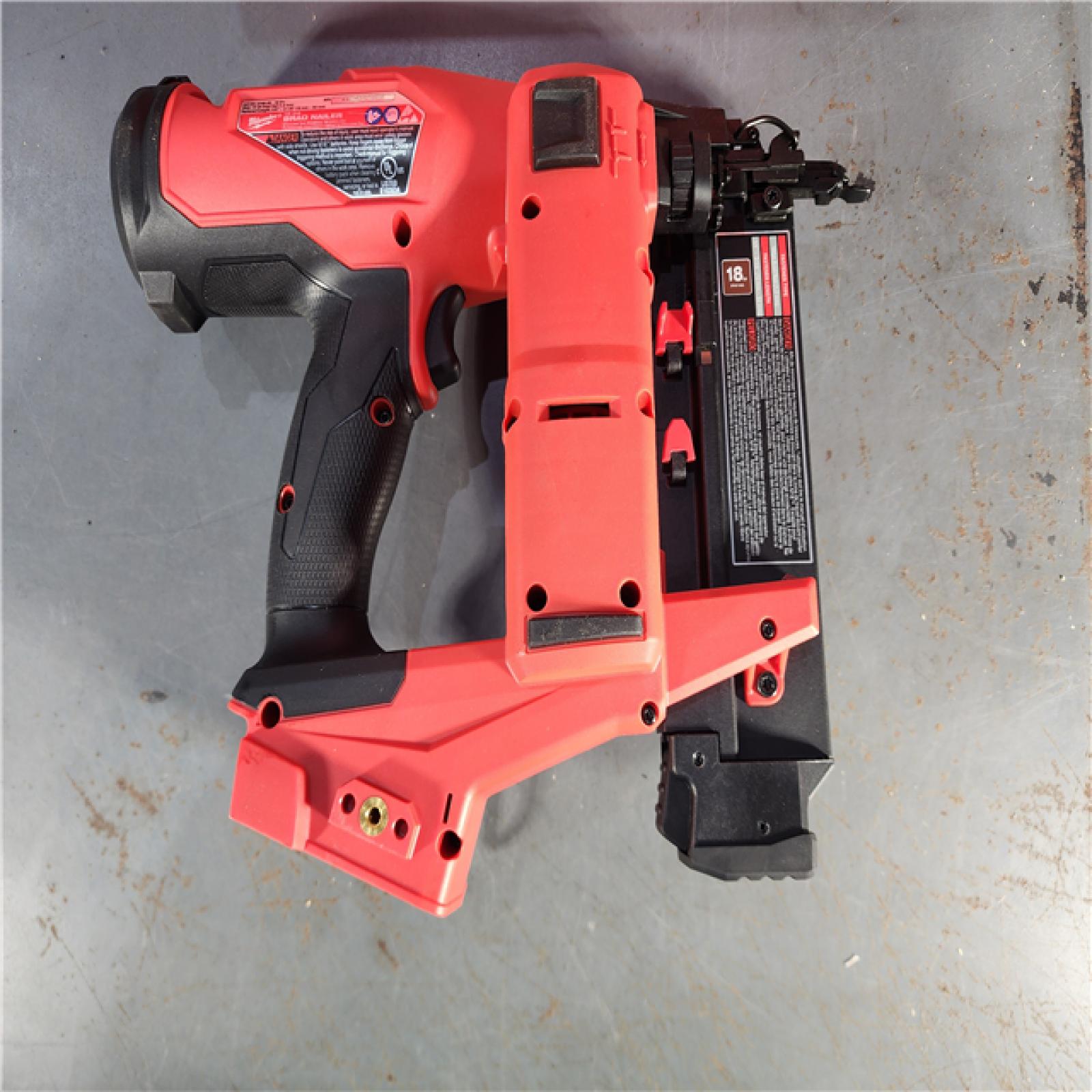 HOUSTON LOCATION - AS-IS (APPEARS LIKE NEW) Milwaukee M18 Fuel 18V Brushless 18-Gauge Brad Nailer 2746-20 (Bare Tool)