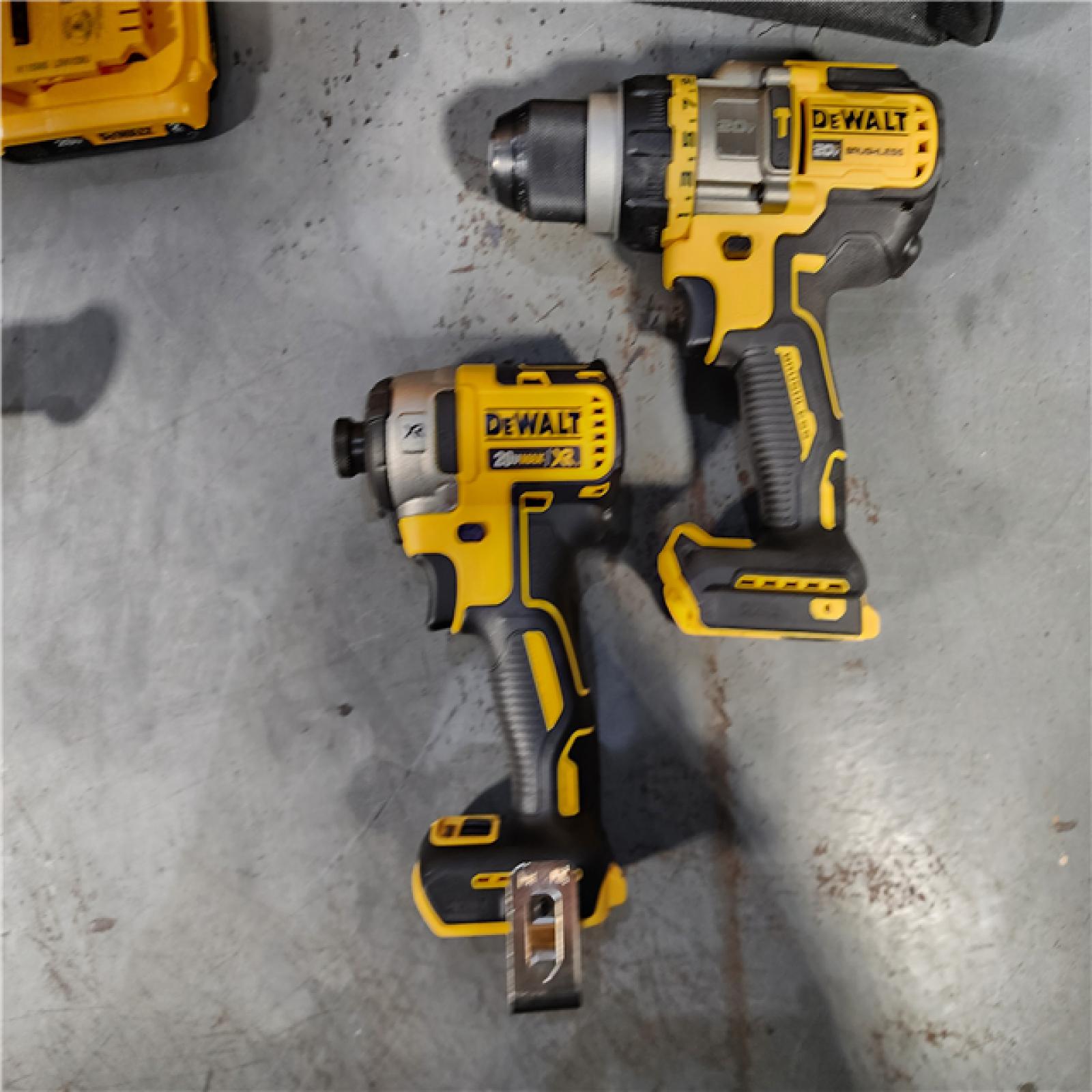 HOUSTON LOCATION - AS-IS (APPEARS LIKE NEW) DEWALT 20V MAX Cordless Brushless Hammer Drill/Driver 2 Tool Combo Kit with FLEXVOLT ADVANTAGE