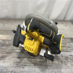 AS-IS DEWALT 20V MAX Cordless Brushless 7-1/4 in. Sidewinder Style Circular Saw with FLEXVOLT ADVANTAGE (Tool Only)