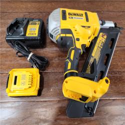 AS-IS DeWalt 20V MAX Brushless Cordless 2-Speed 30° Paper Collated Framing Nailer Kit