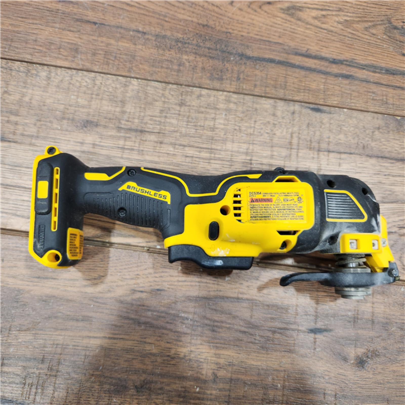 AS-IS ATOMIC 20V MAX Cordless Brushless Oscillating Multi Tool (Tool Only)