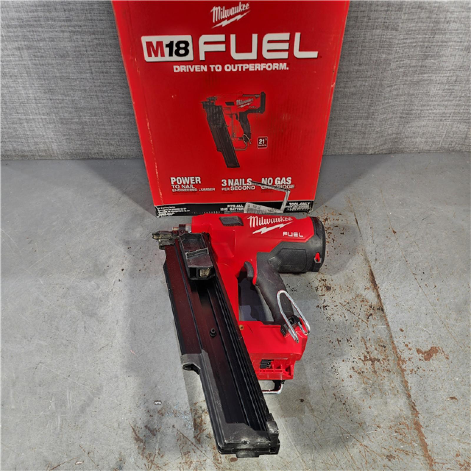 HOUSTON LOCATION - AS-IS Milwaukee 2744-20 M18 FUEL 21-Degree Cordless Framing Nailer (Tool Only)