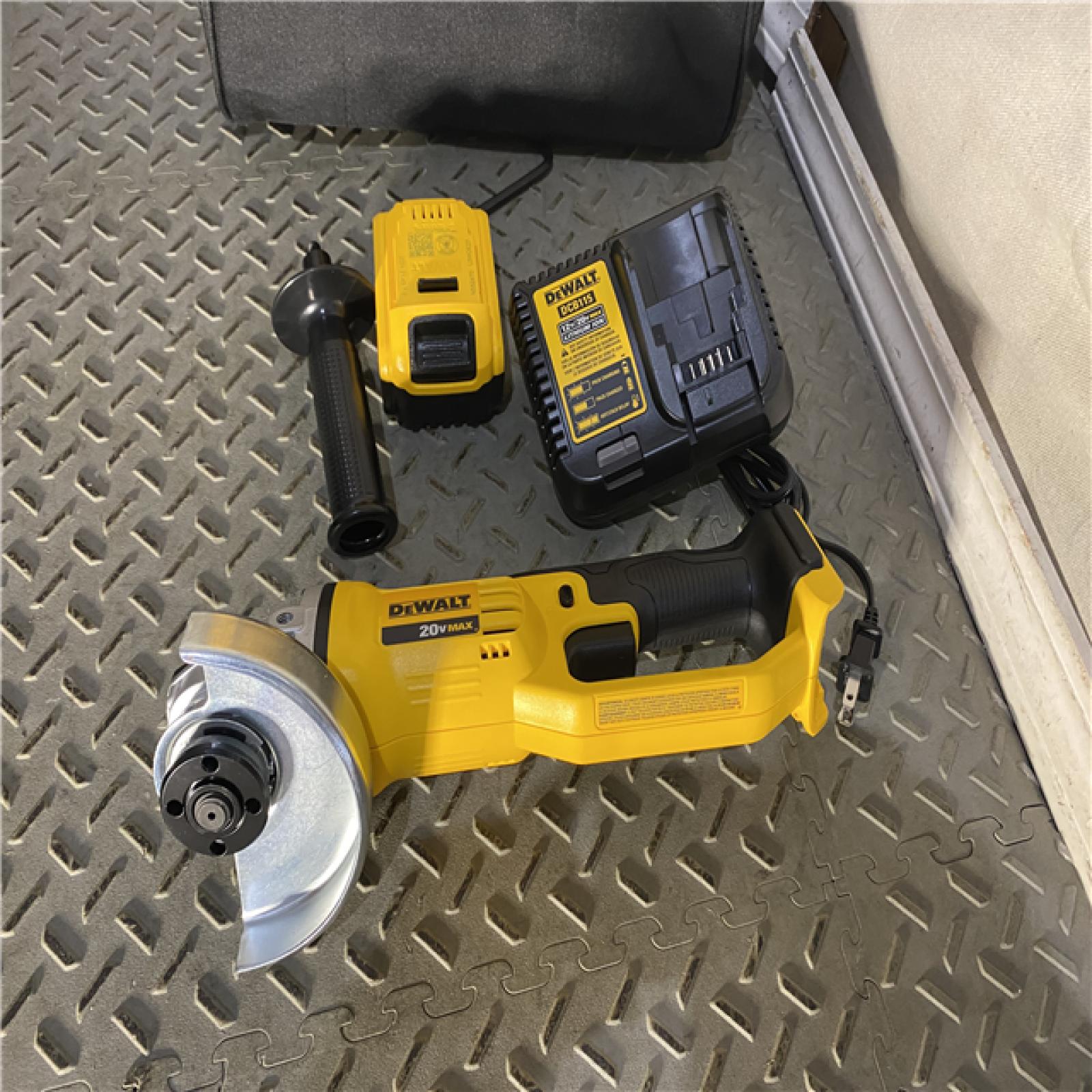 Houston location AS-IS DEWALT 20V MAX Cordless 4.5 in. - 5 in. Grinder, (1) 20V 5.0Ah Battery, and Charger