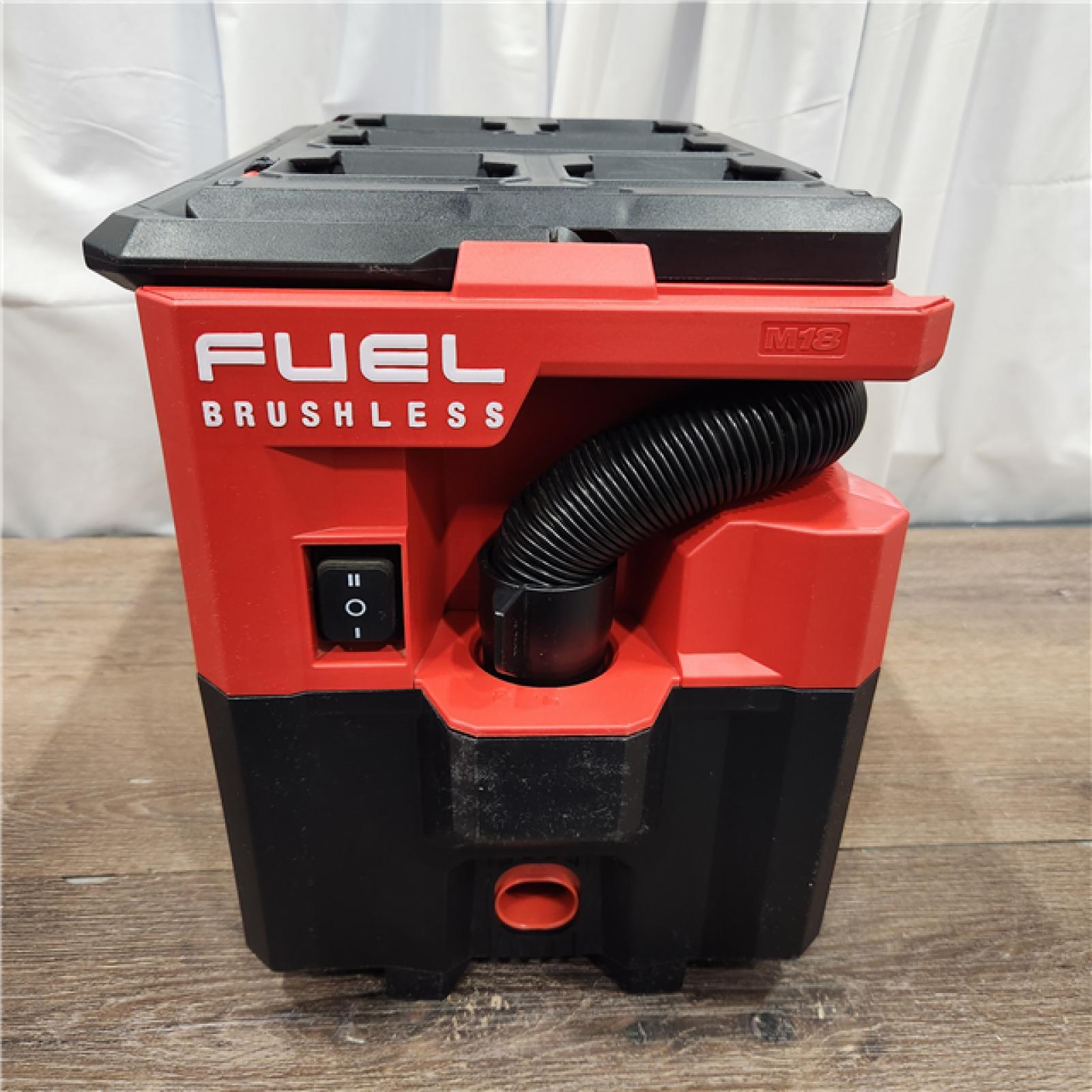 AS-IS M18 FUEL PACKOUT 18-Volt Lithium-Ion Cordless 2.5 Gal. Wet/Dry Vacuum (Vacuum-Only)