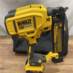 AS IS DEWALT 20V MAX XR 18 Gauge Brad Nailer Kit