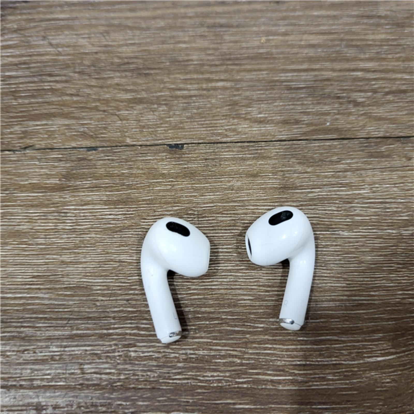 AS-IS Apple - AirPods Pro 2 - White