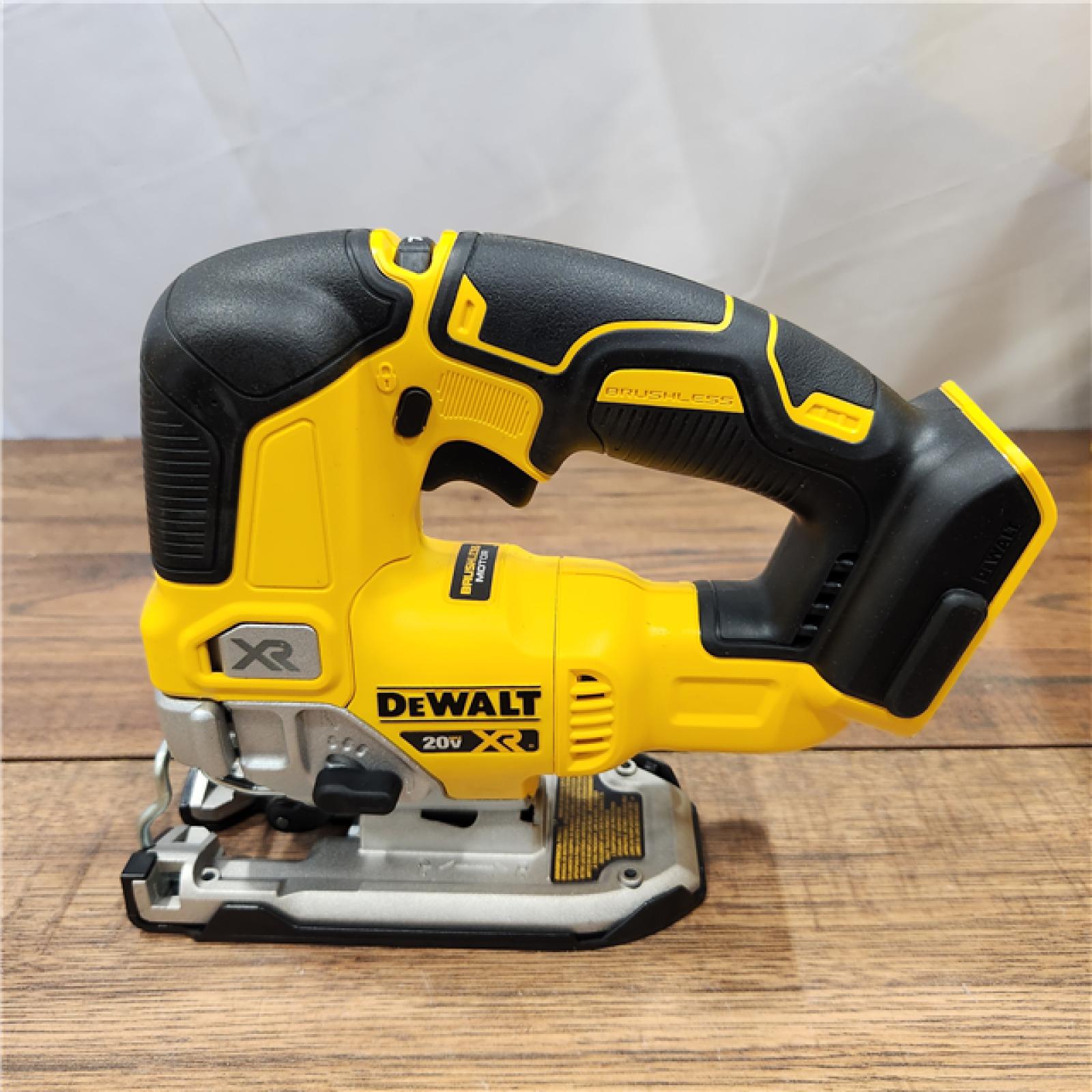 AS-IS 20V MAX XR Cordless Brushless Jigsaw (Tool Only)