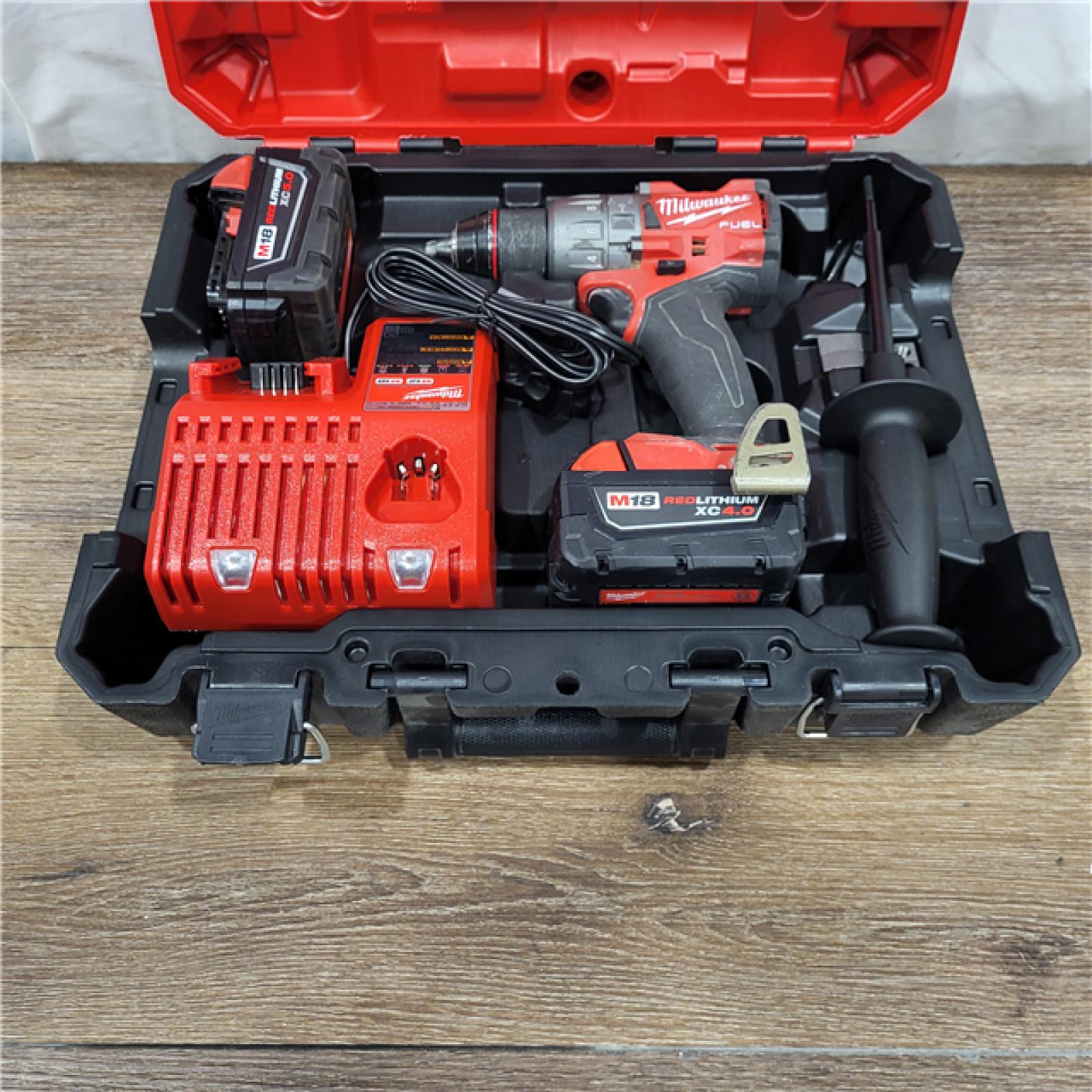 AS-IS Milwaukee 2904-22 Hammer Drill Driver Kit with Batteries  Charger & Tool Case  Red