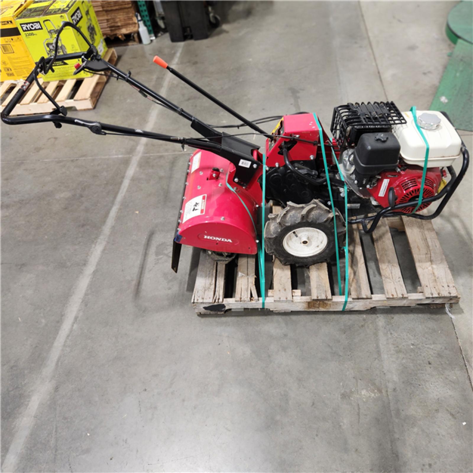 Dallas Location - As-Is Honda FRC800 Tiller Rear Tine 20 Tilling