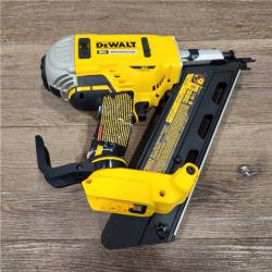 AS-IS DeWalt 20V MAX Brushless Cordless 2-Speed 30° Paper Collated Framing Nailer Kit