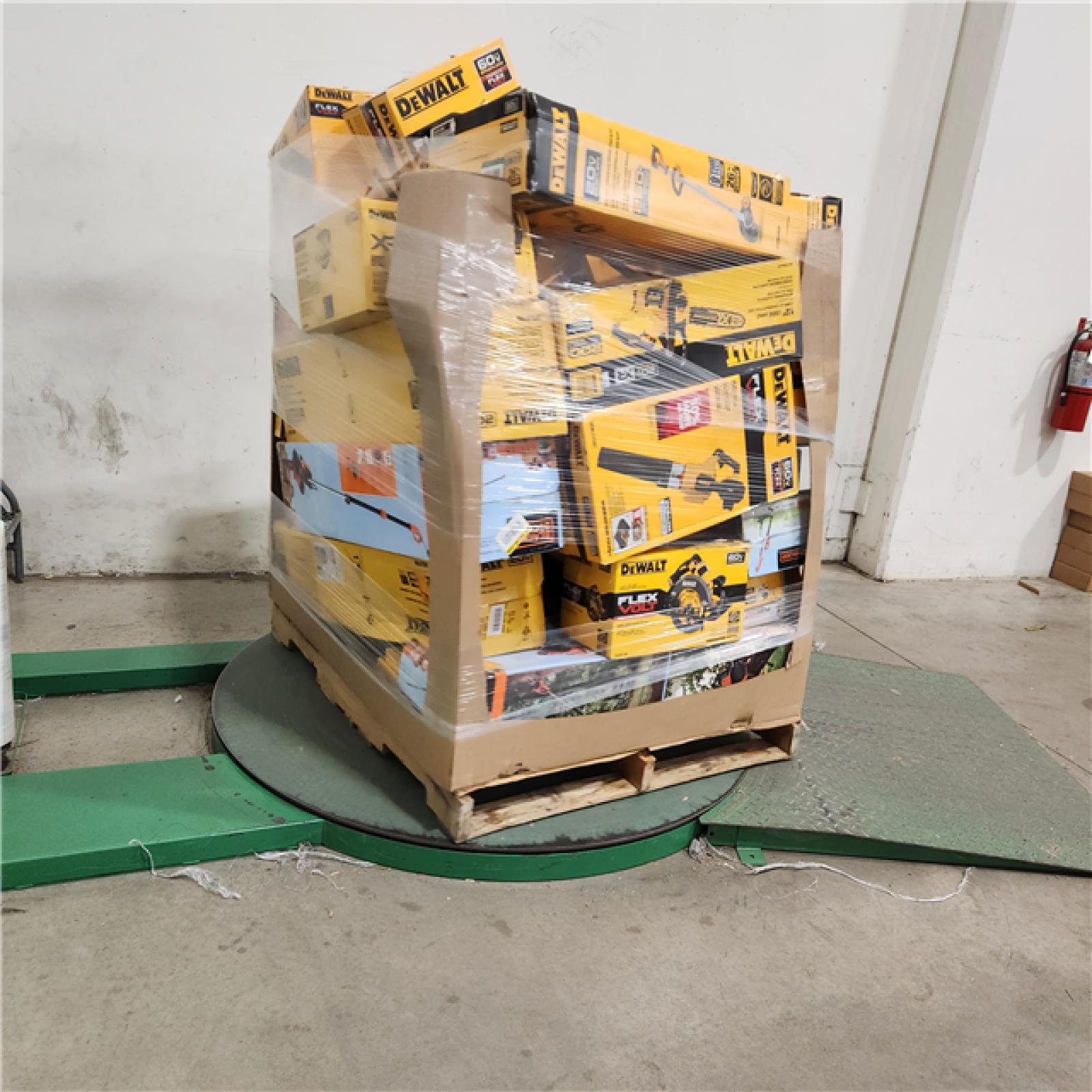 Dallas Location - As-Is DEWALT Tool Pallet