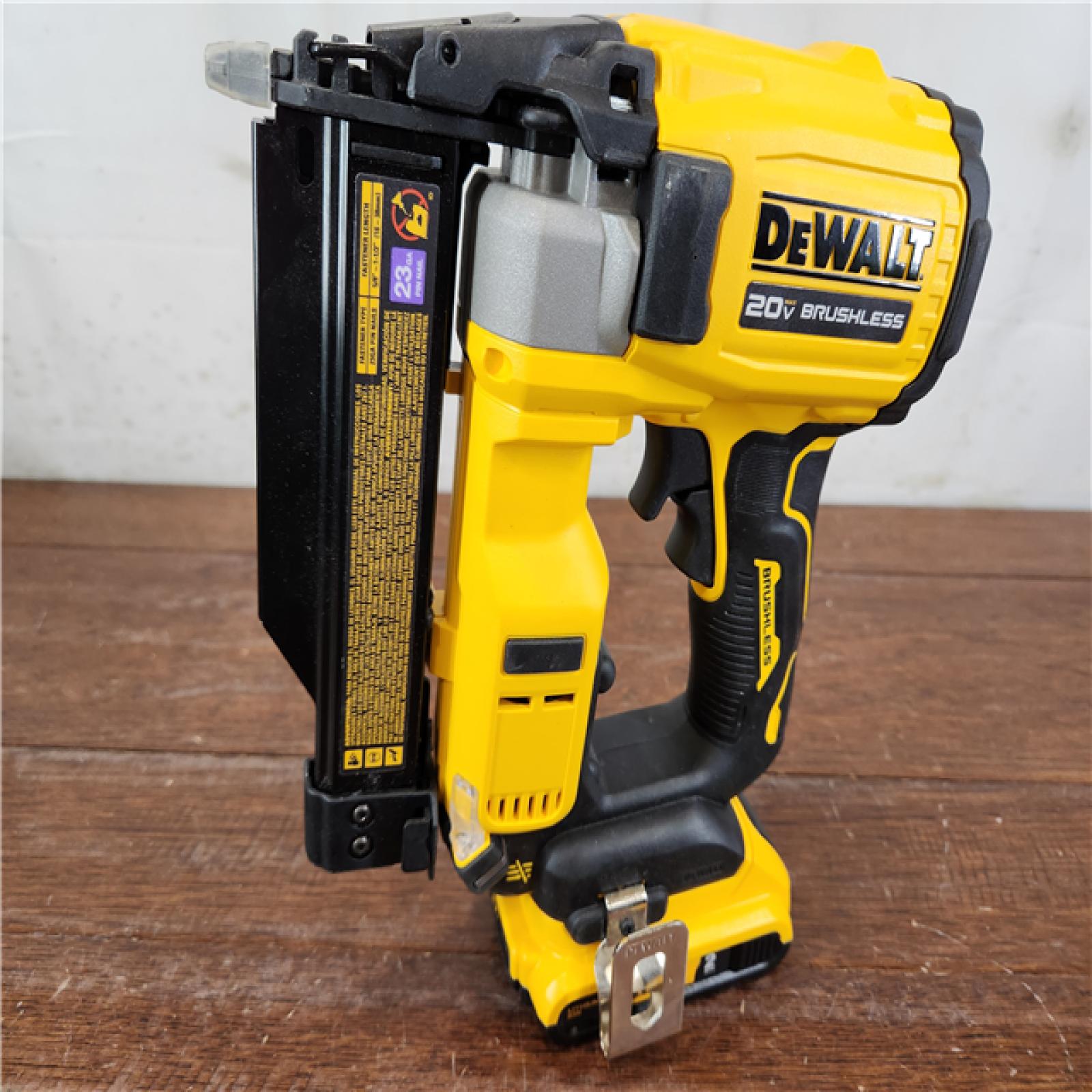 AS-IS DEWALT ATOMIC COMPACT 20V MAX Brushless Cordless 23 Ga. Pin Nailer Kit