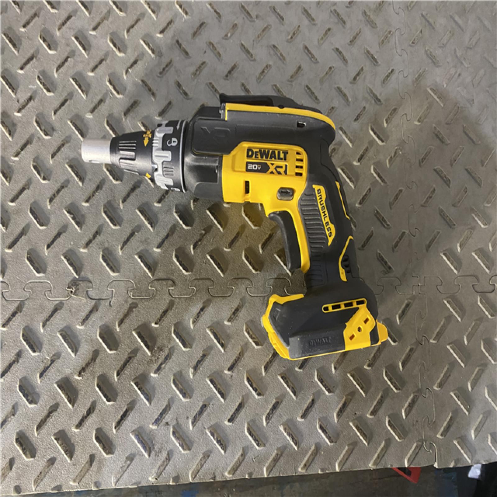 Houston location AS-IS DeWalt DCF630B 20V Cordless Brushless Screw Gun (Tool Only)