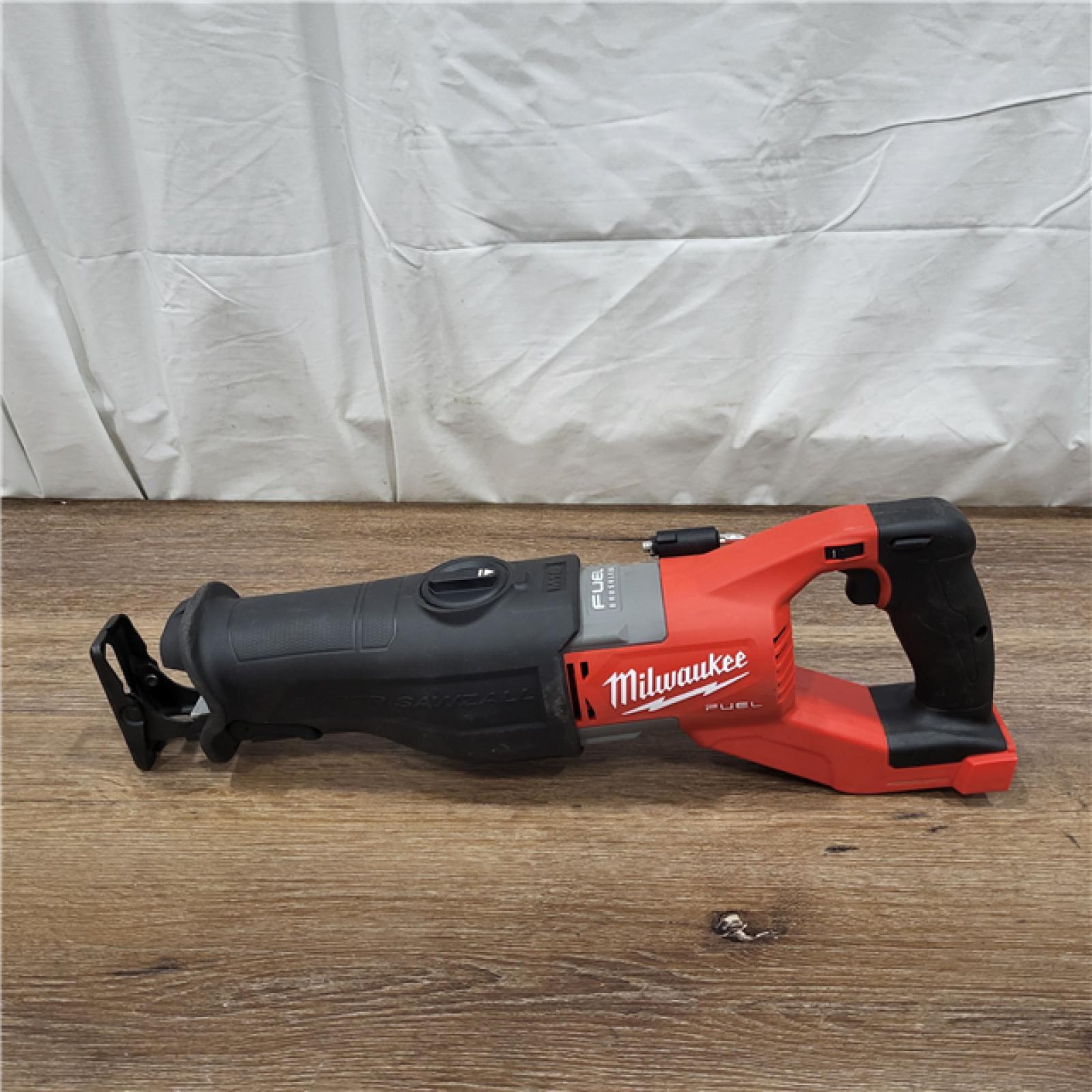 AS-IS Milwaukee M18 Fuel 18V Brushless Super Sawzall Reciprocating Saw 2722-20 (Bare Tool)