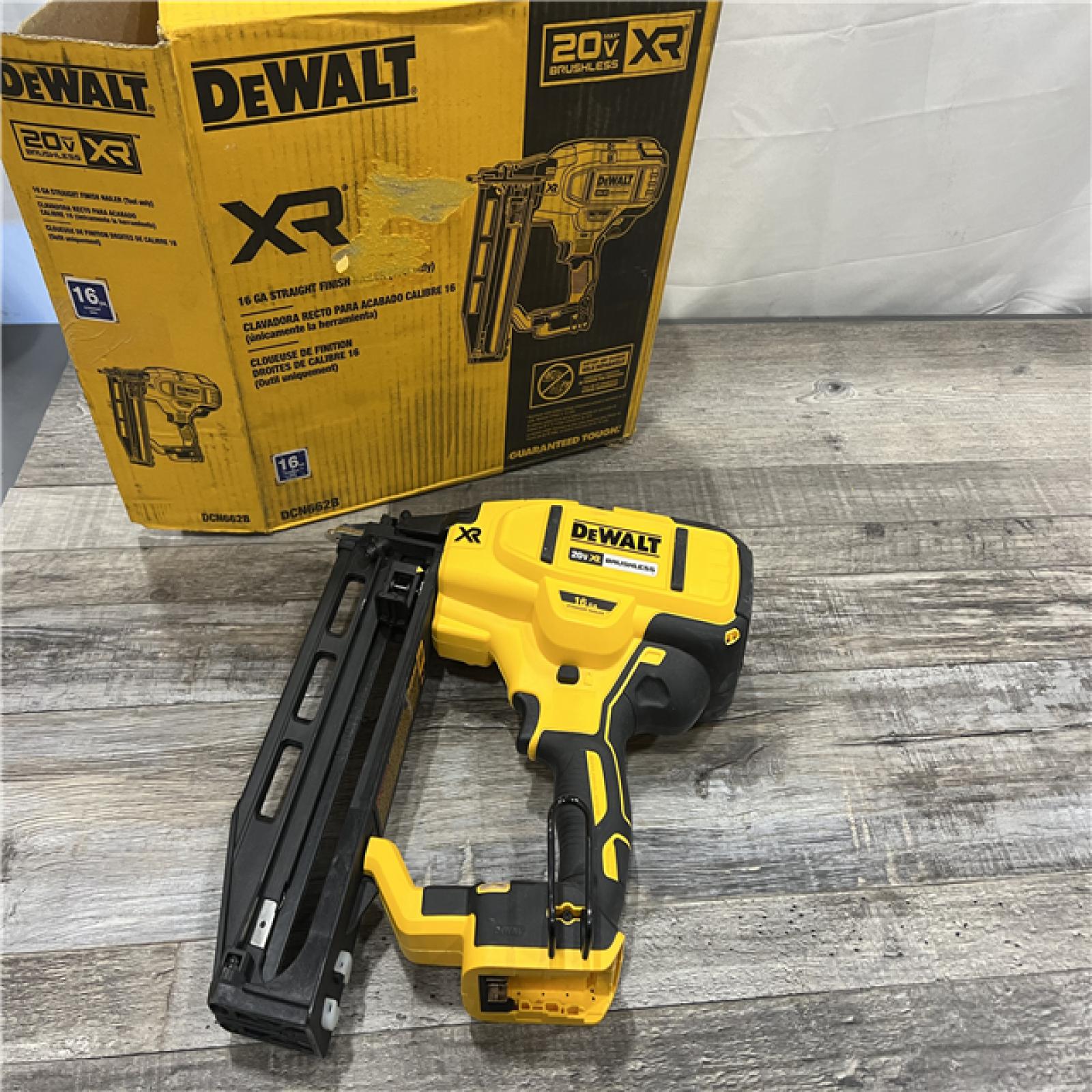 AS-IS DEWALT 20V MAX XR 16-Gauge Lithium-Ion Cordless Finish Nailer (Tool Only)