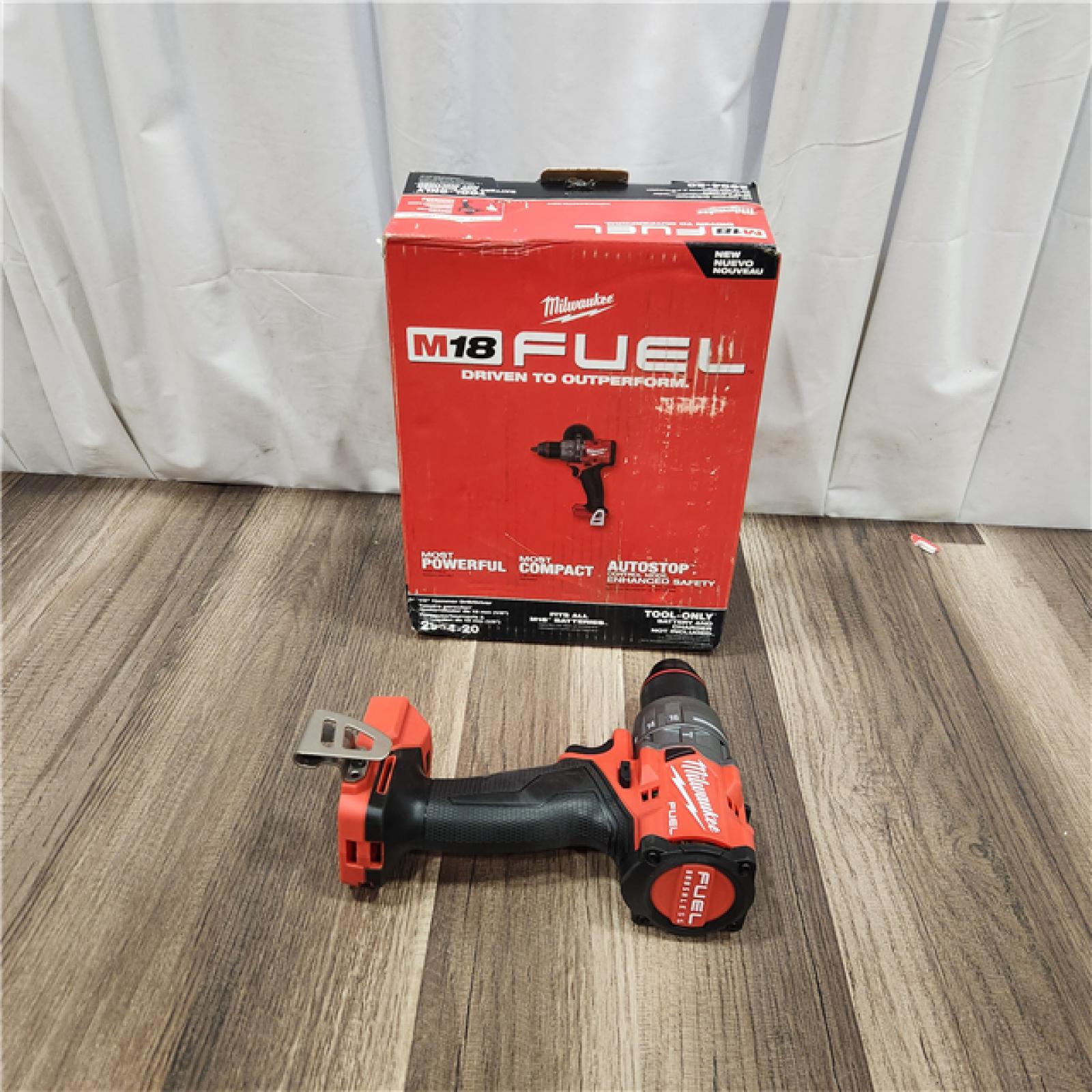 AS IS Milwaukee 2904-20 12V 1/2  Hammer Drill/ Driver