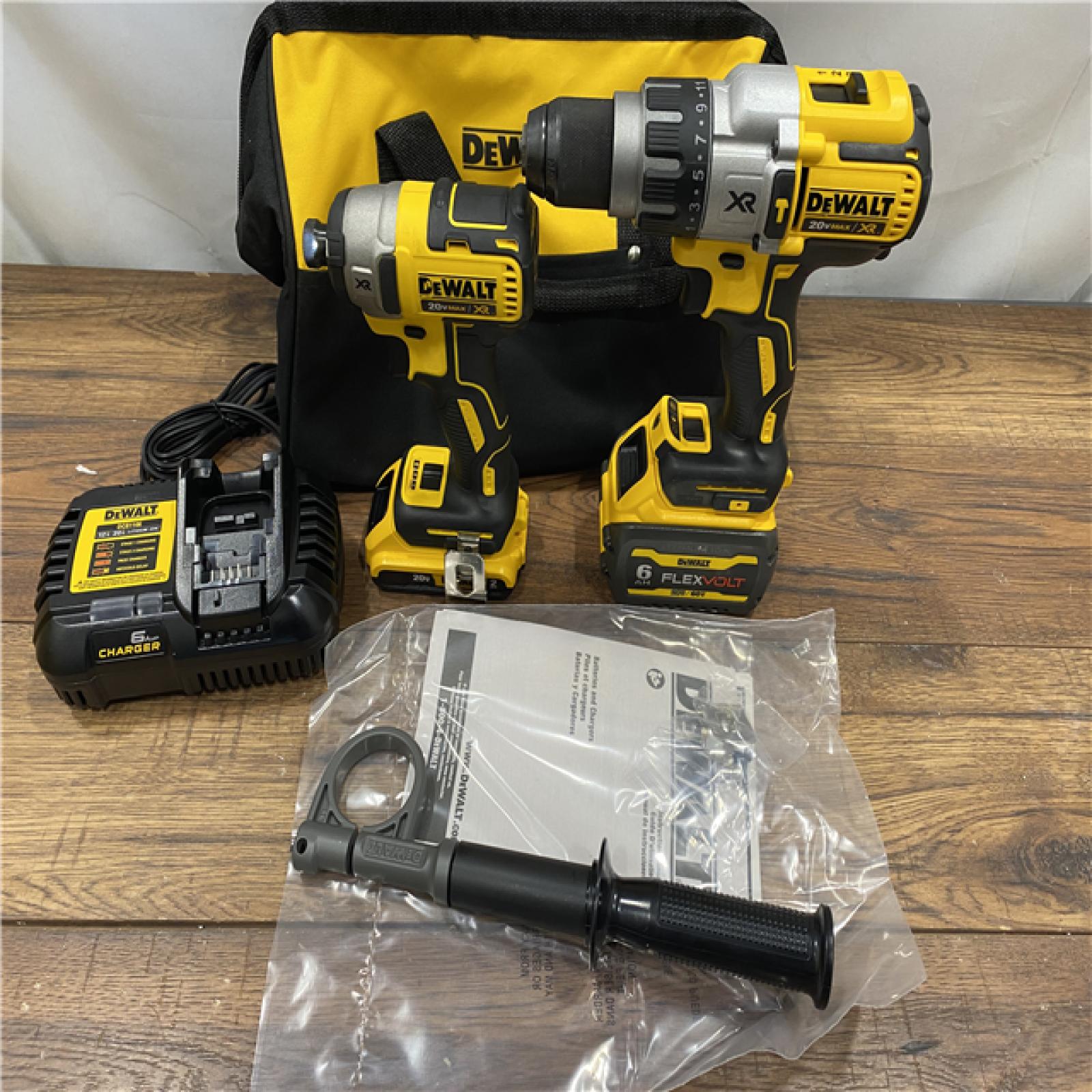 AS IS DEWALT 20V MAX Cordless Brushless Hammer Drill/Driver 2 Tool Combo Kit with FLEXVOLT ADVANTAGE