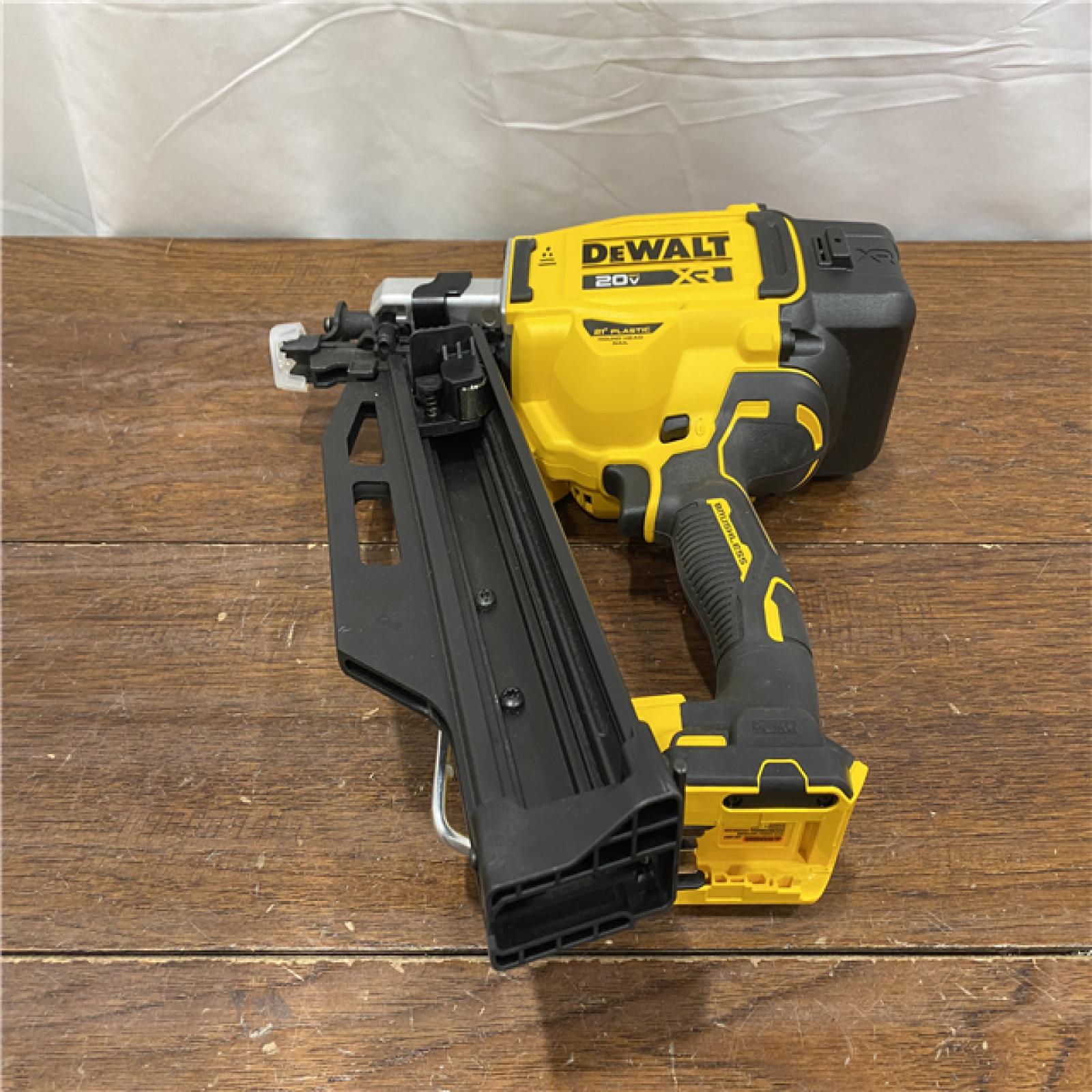 AS-ISDEWALT 20-Volt 21Â° Cordless Framing Nailer (Tool-Only)