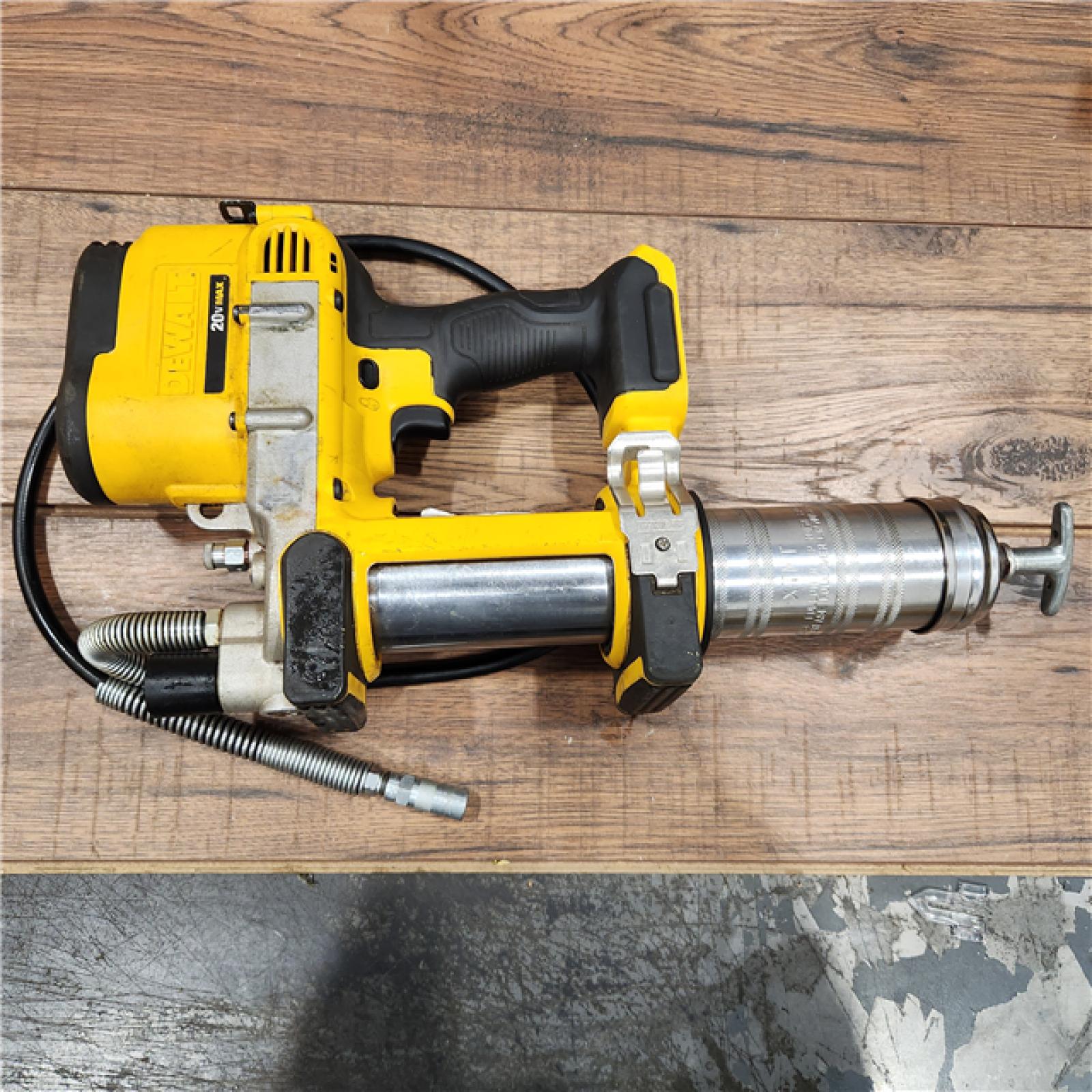 AS-IS DEWALT 20-Volt MAX Cordless Grease Gun (Tool-Only)