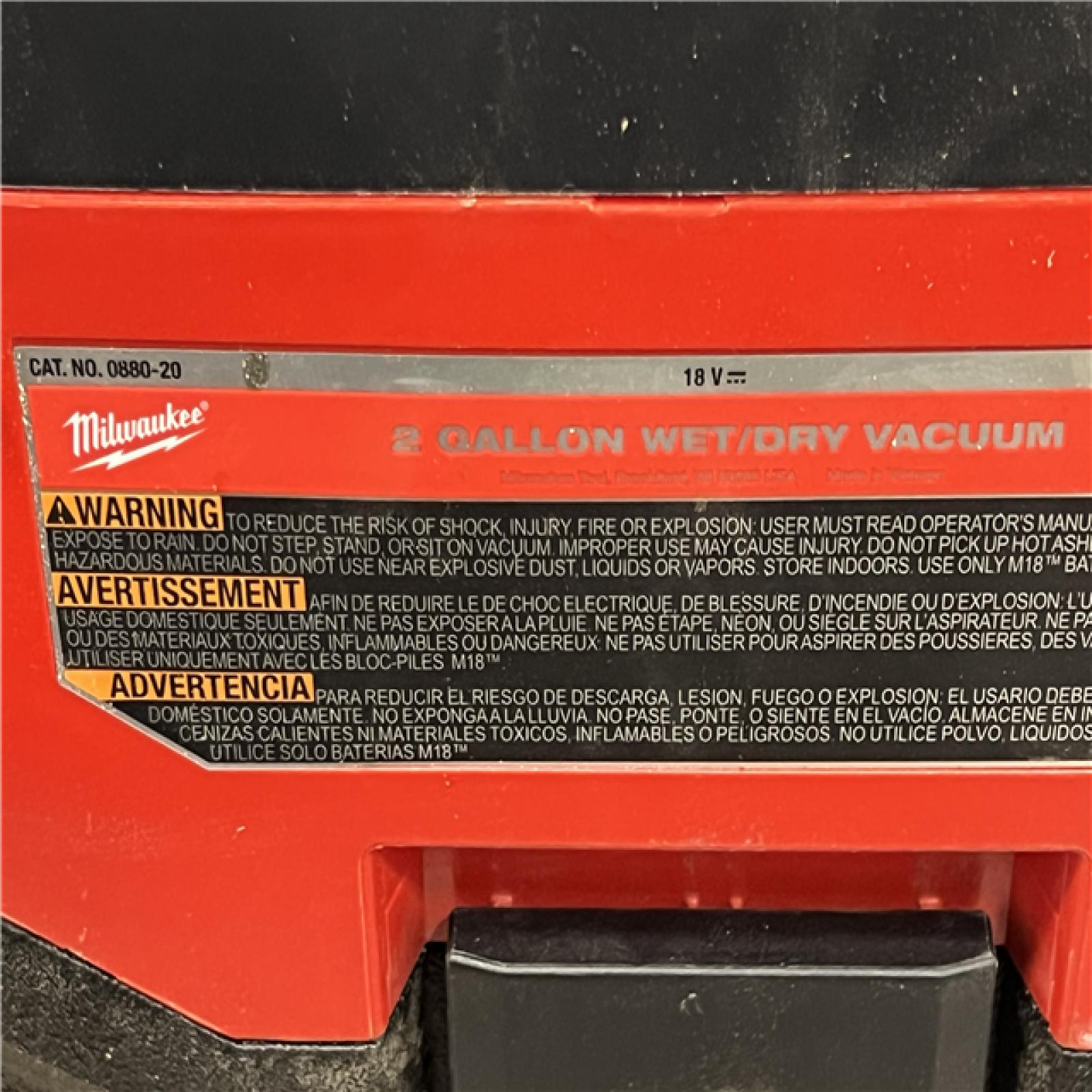 AS-IS Milwaukee Tool M18 Vacuum 2Gal 6  Hose Access Bare Tool