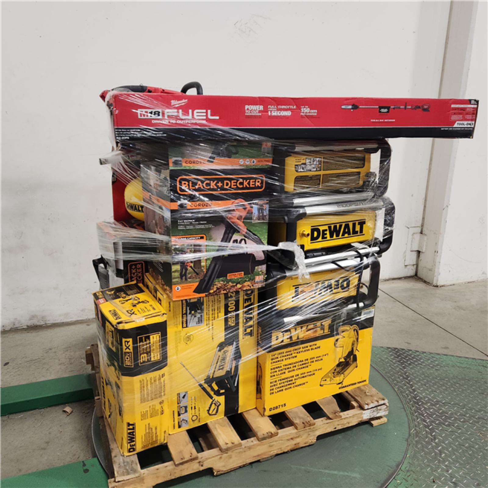 Dallas Location - As-Is Tool Pallet