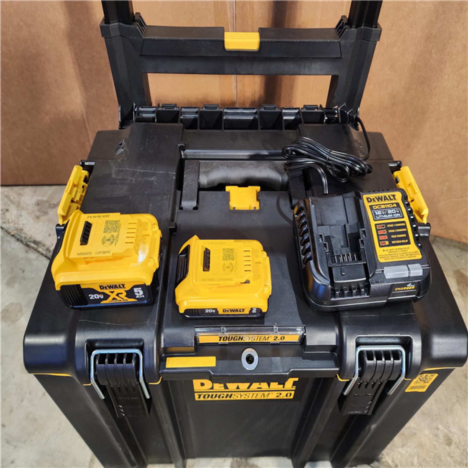 HOUSTON LOCATION - AS-IS (APPEARS LIKE NEW) Dewalt 20-Volt MAX ToughSystem Lithium-Ion 6-Tool Cordless Combo Kit