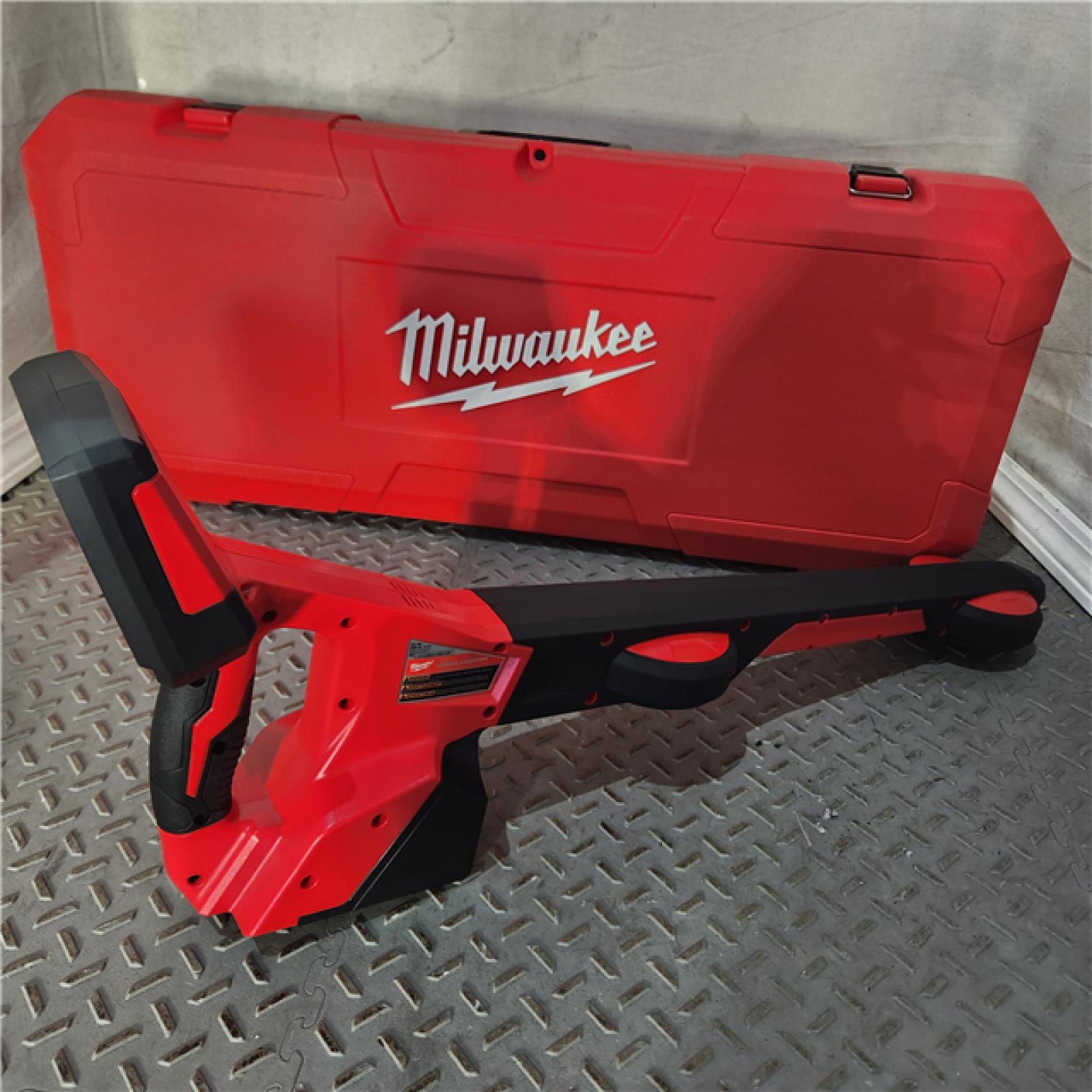 HOUSTON Location-AS-IS-Milwaukee M12 ONE-KEY 12-Volt Lithium-Ion Wireless Hand-Held Pipeline Locator Kit with Battery and Charger APPEARS IN NEW Condition