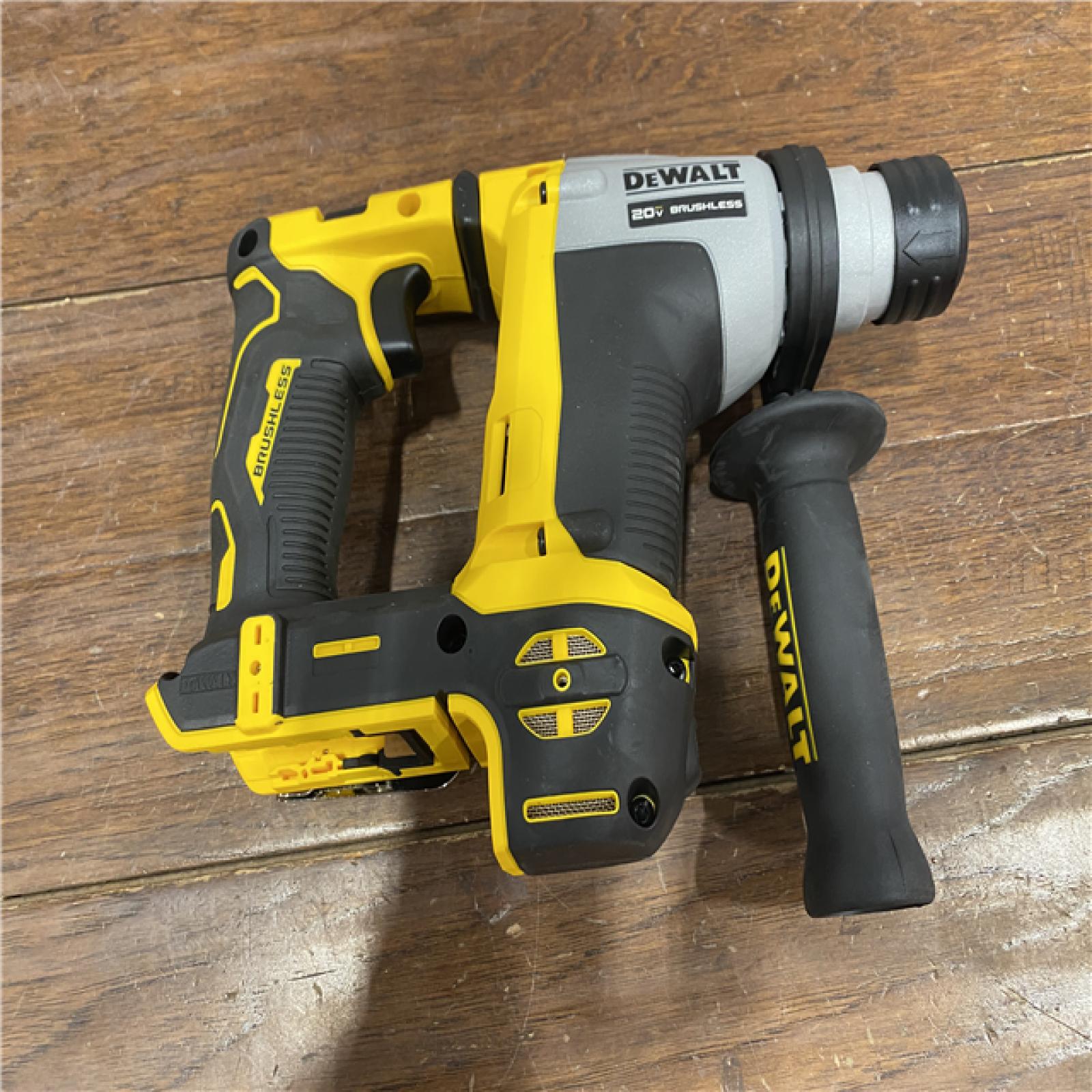 AS-ISDewalt DCH172B MAX Atomic 20V 5/8 Inch Brushless Cordless SDS Plus Rotary Hammer (Tool Only)