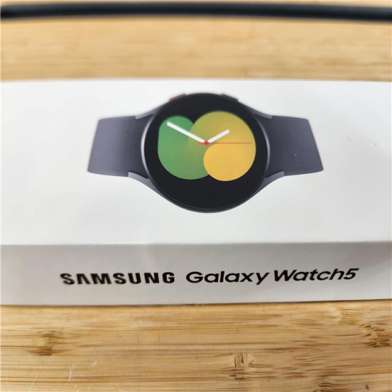 Samsung Galaxy Watch 5 40mm Bluetooth - Graphite