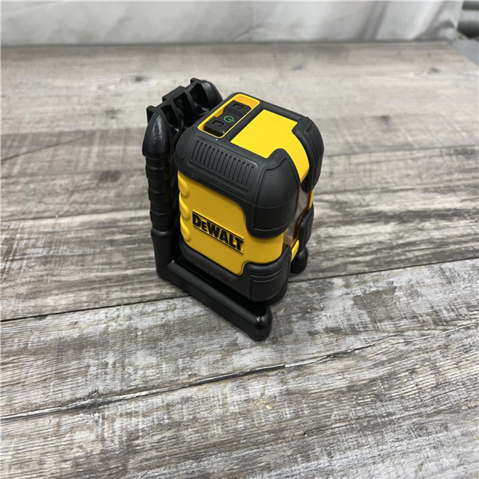 AS-IS DEWALT 55 ft. Green Self-Leveling Cross Line Laser Level with (2) AA Batteries & Case