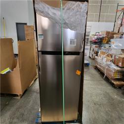 Phoenix Location Vissani 18 cu. ft. Top Freezer Refrigerator in Stainless Steel Look