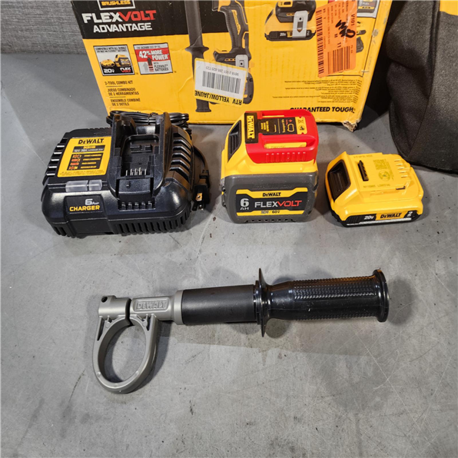 HOUSTON LOCATION - AS-IS DEWALT 20V MAX Cordless Brushless Hammer Drill/Driver 2 Tool Combo Kit with FLEXVOLT ADVANTAGE