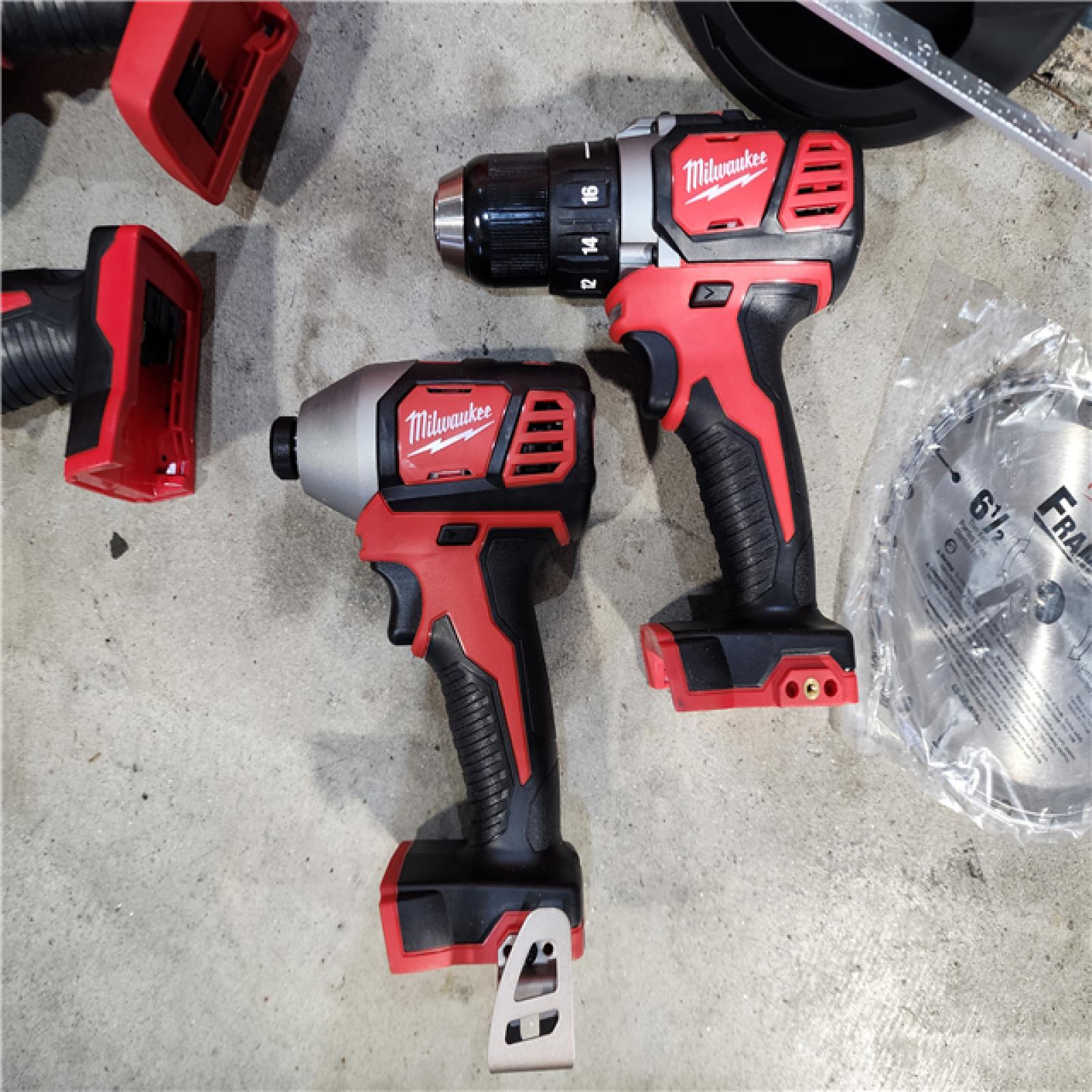 HOUSTON LOCATION - AS-IS (APPEARS LIKE NEW) Milwaukee M18 18-Volt Lithium-Ion Cordless Combo Tool Kit (5-Tool) with (1) 3.0Ah and (1) 1.5Ah Battery, (1) Charger, (1) Tool Bag