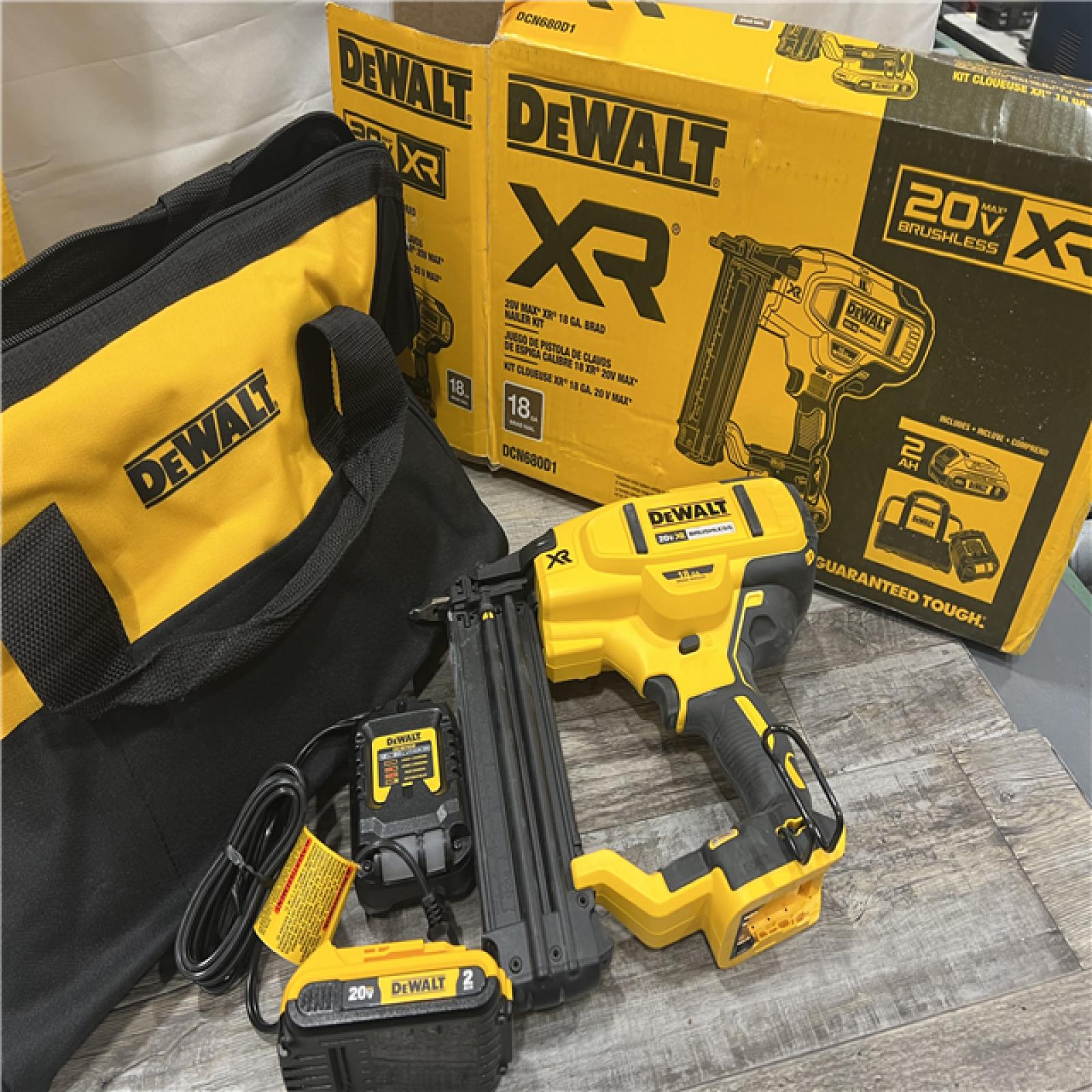 AS-IS DEWALT 20V MAX XR 18 Gauge Brad Nailer Kit