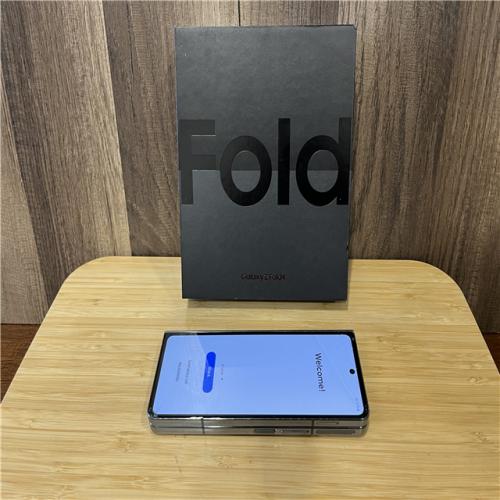 AS-IS Samsung Galaxy Z Fold 4 5G  512GB - Green gray