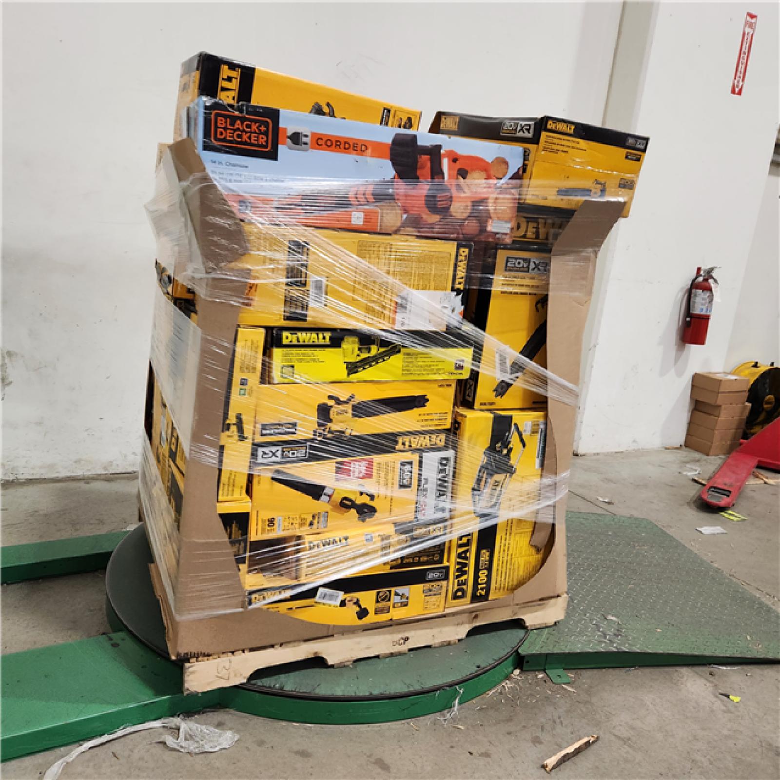 Dallas Location - As-Is DEWALT Tool Pallet