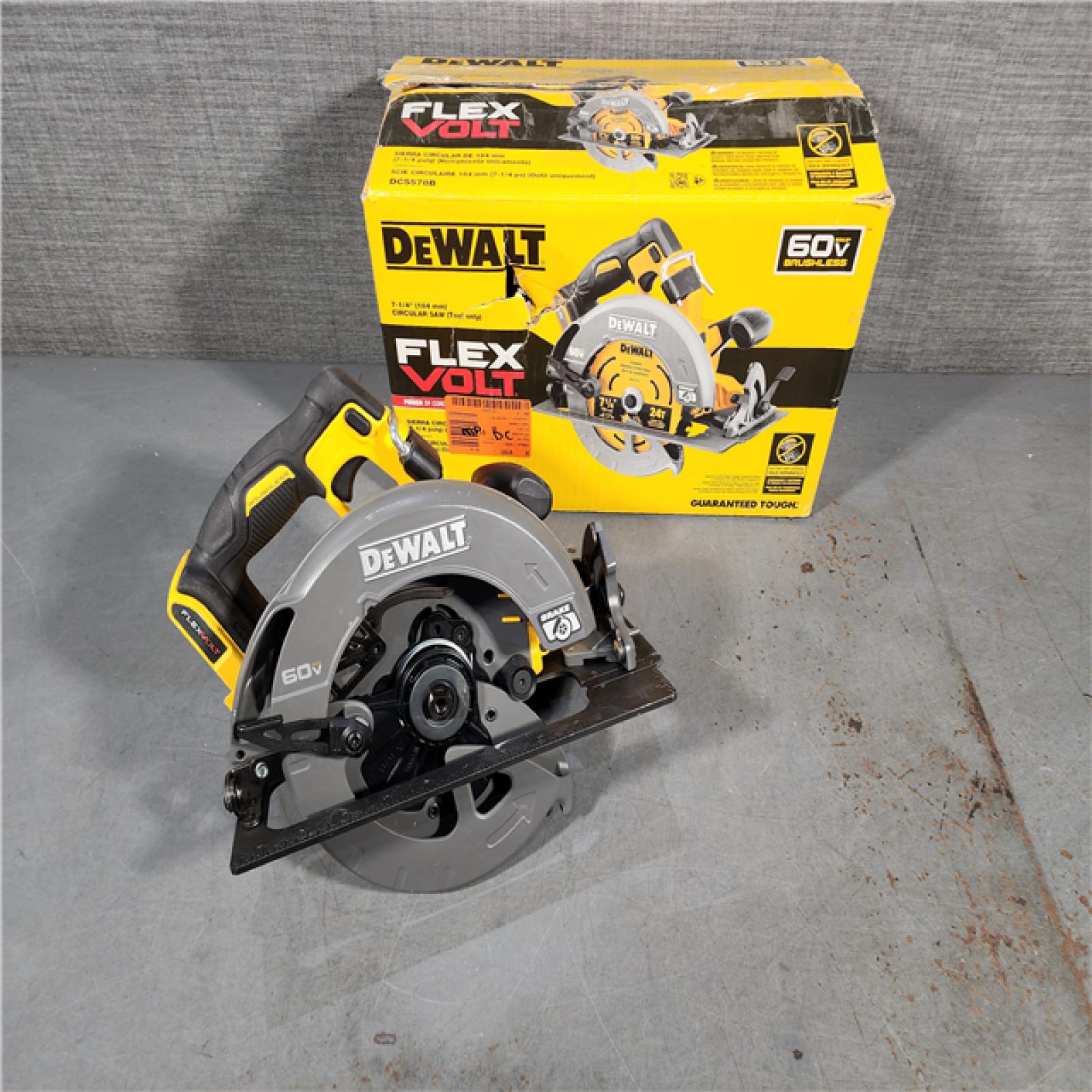 HOUSTON LOCATION - AS-IS DeWALT Flexvolt Max 7-1/4  60V Brushless Circular Saw DCS578B (Bare Tool)