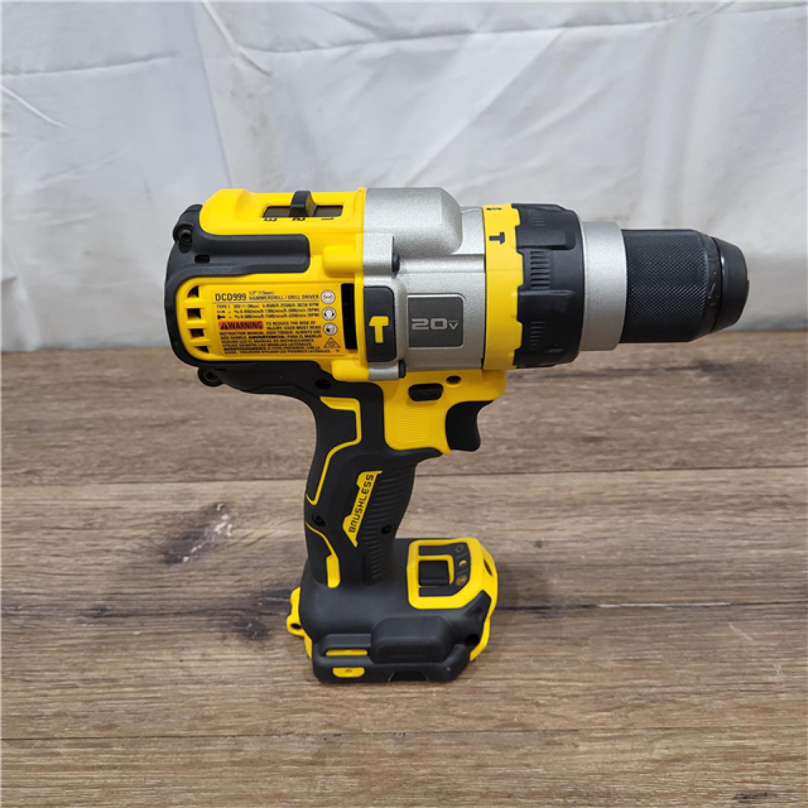 AS-IS Dewalt FLEXVOLT 20 Volt 1/2 in. Brushless Cordless Hammer Drill/Driver Kit (Battery & Charger)