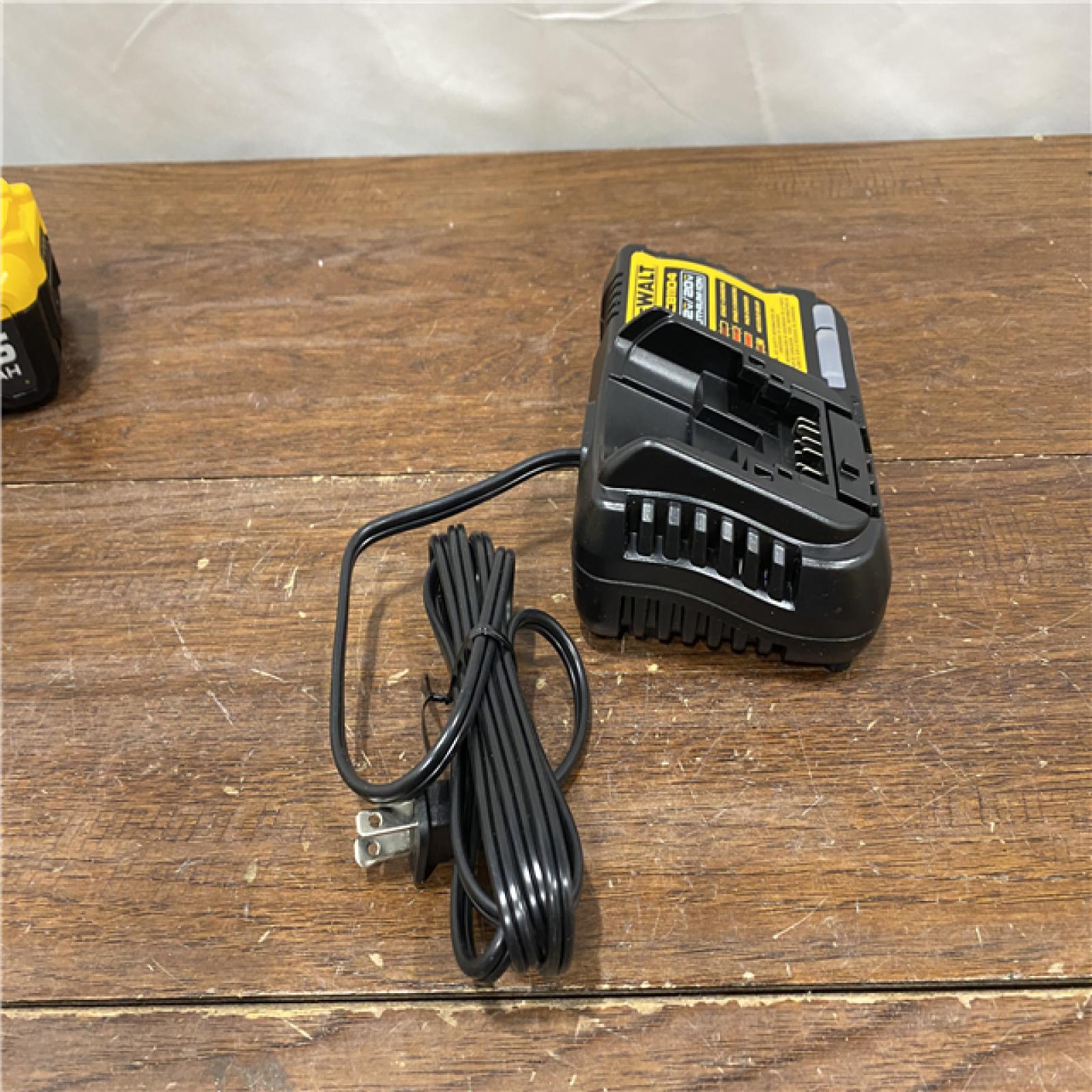 AS-ISDEWALT 20V MAX Lithium-Ion 6.0Ah and 4.0Ah Battery and Charger Starter Kit