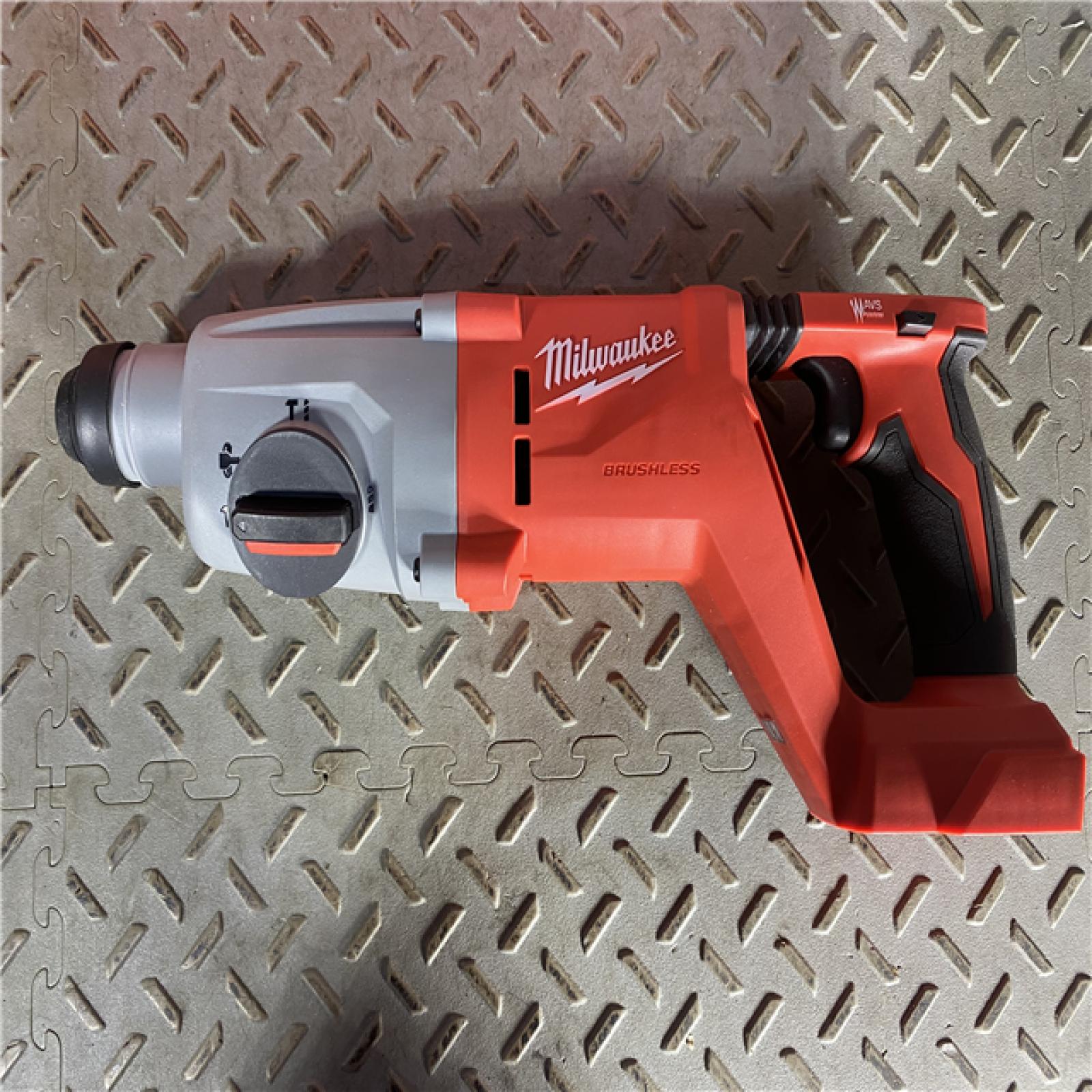 HOUSTON LOCATION - AS-IS M18 18V Lithium-Ion Brushless Cordless 1 in. SDS-Plus D-Handle Rotary Hammer (Tool-Only)